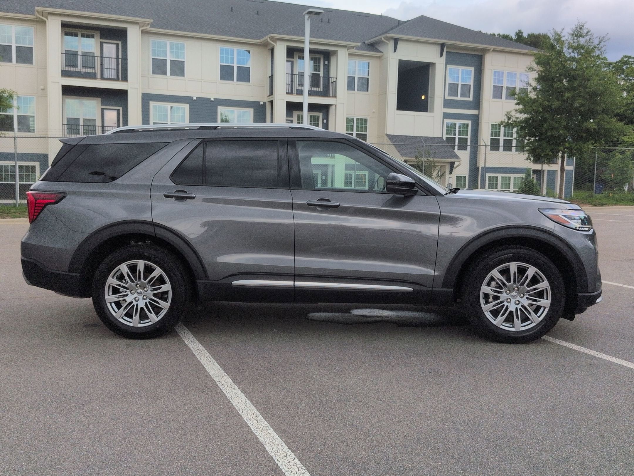 2026 Ford Explorer Platinum - Crossroads Courtesy Demo