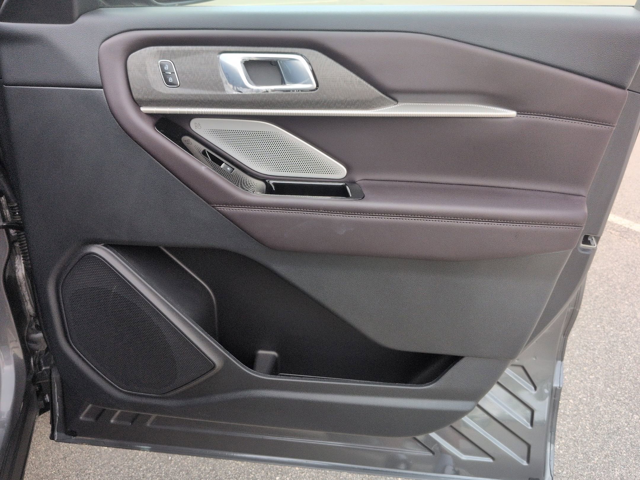 2026 Ford Explorer Platinum - Crossroads Courtesy Demo