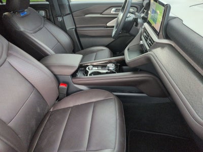 2026 Ford Explorer Platinum - Crossroads Courtesy Demo
