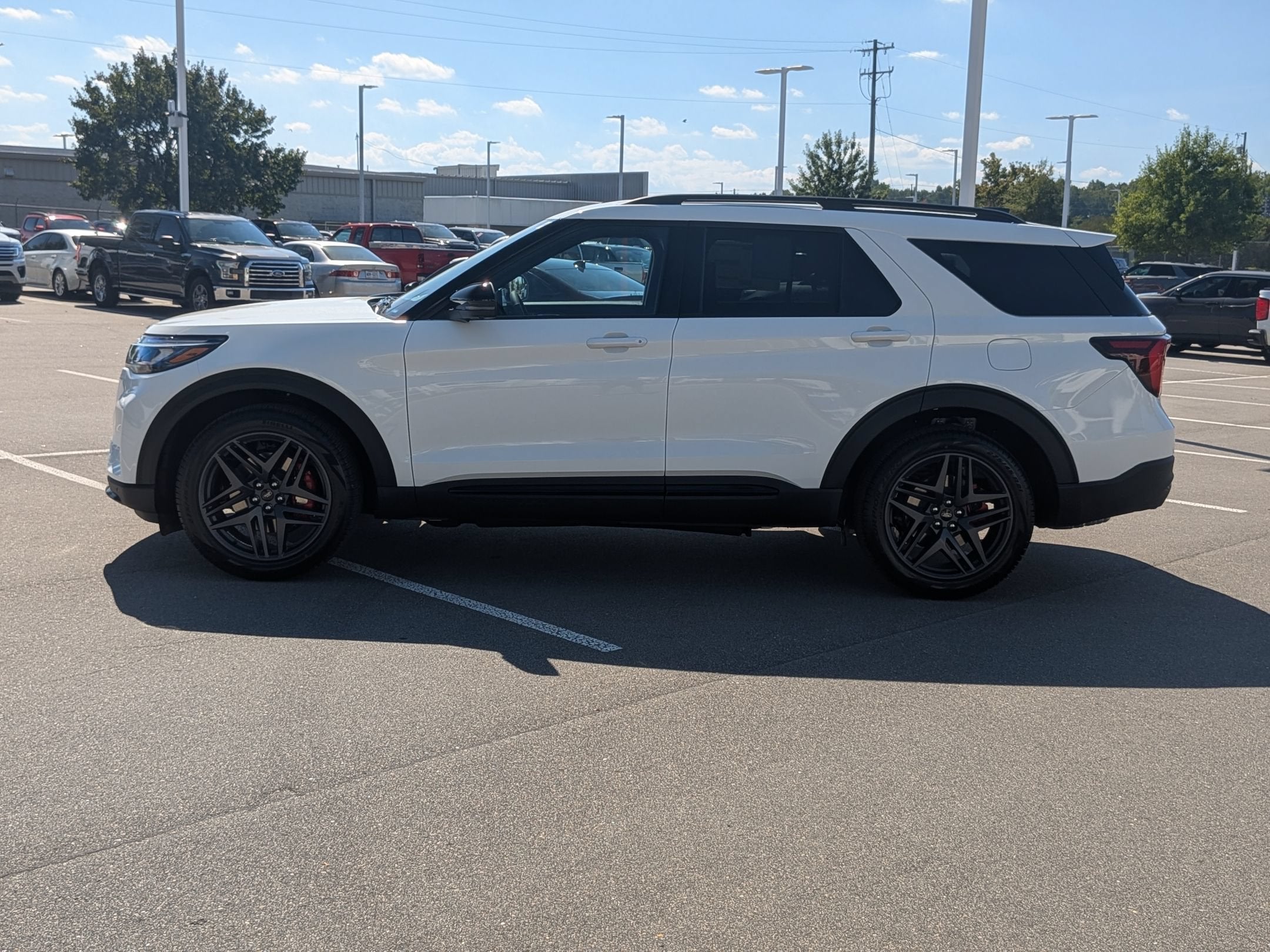2027 Ford Explorer ST