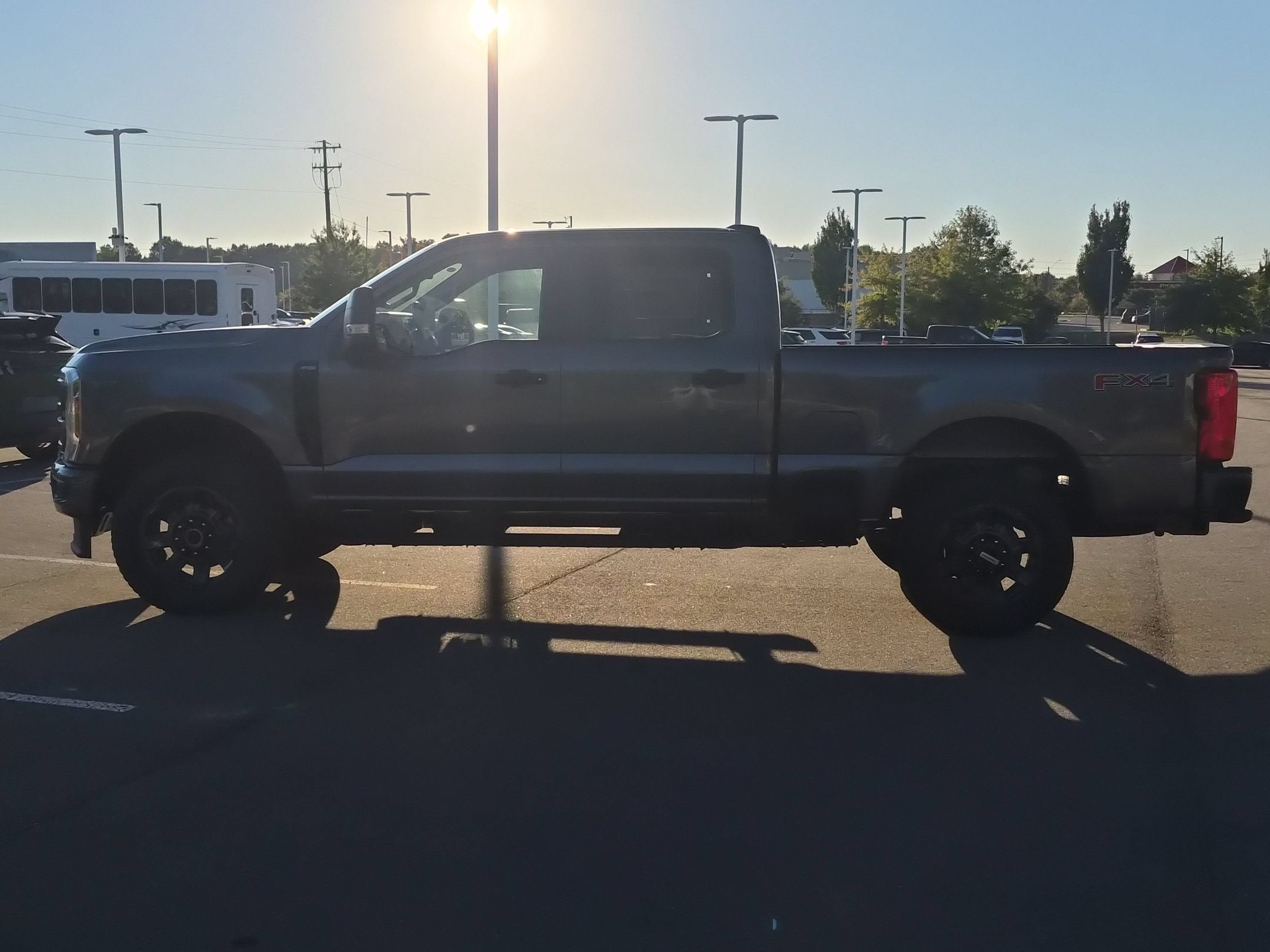 2027 Ford Super Duty F-250 SRW XL