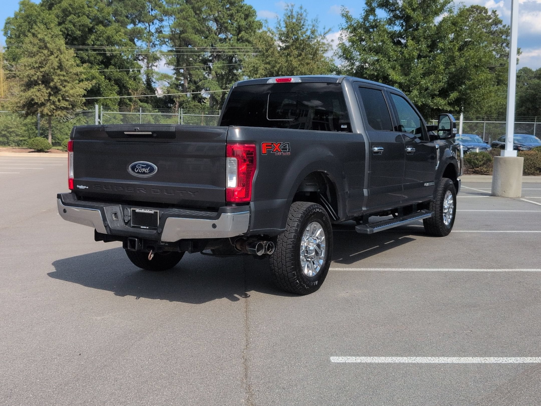 2017 Ford Super Duty F-250 SRW Lariat