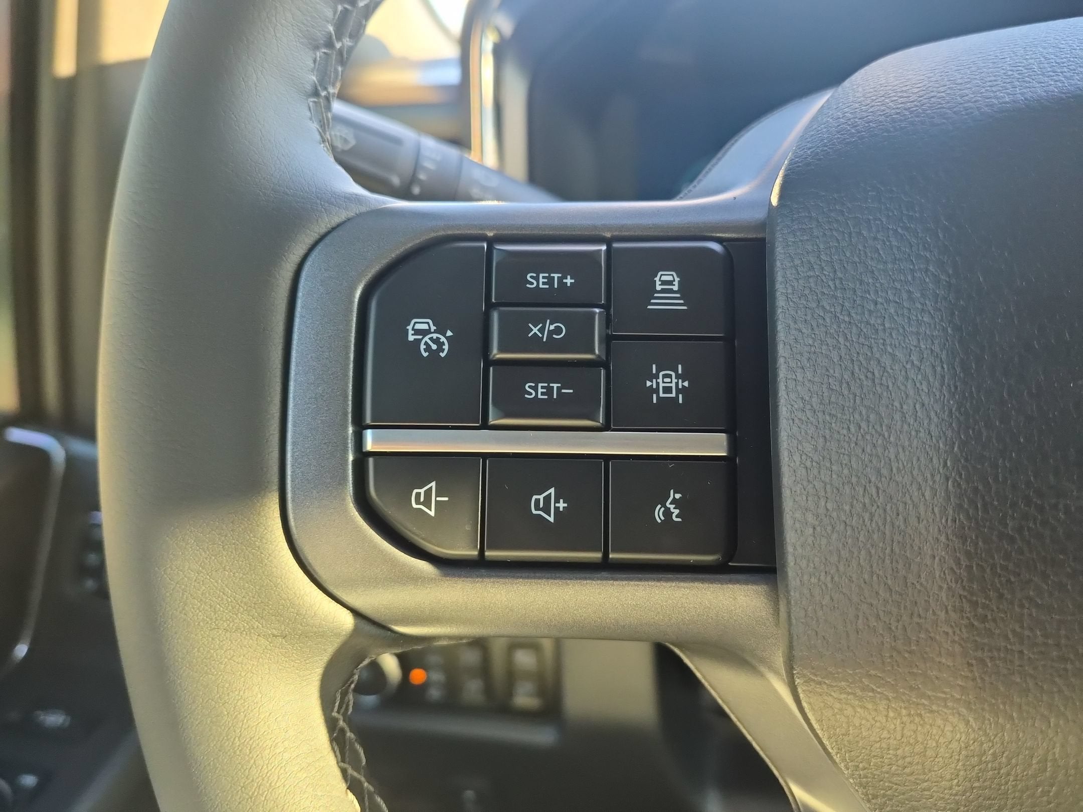 2027 Ford Super Duty F-250 SRW LARIAT