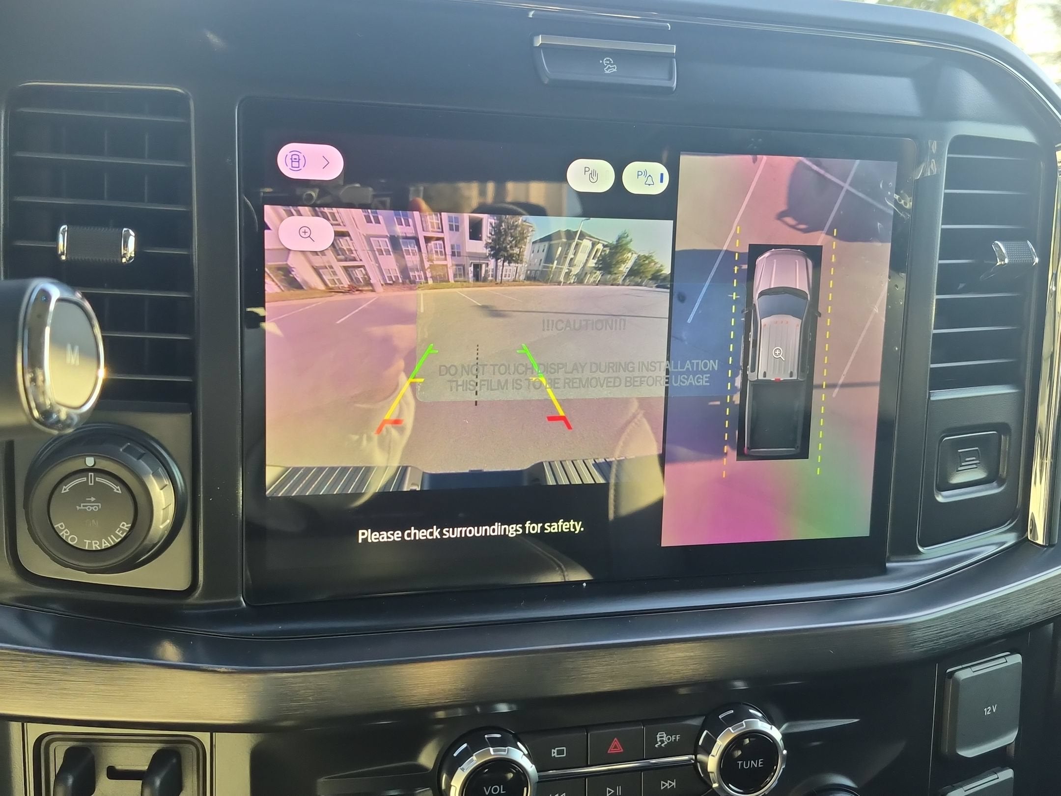 2027 Ford Super Duty F-250 SRW LARIAT