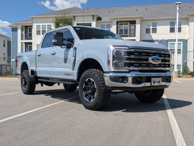 2026 Ford Super Duty F-350 SRW LARIAT
