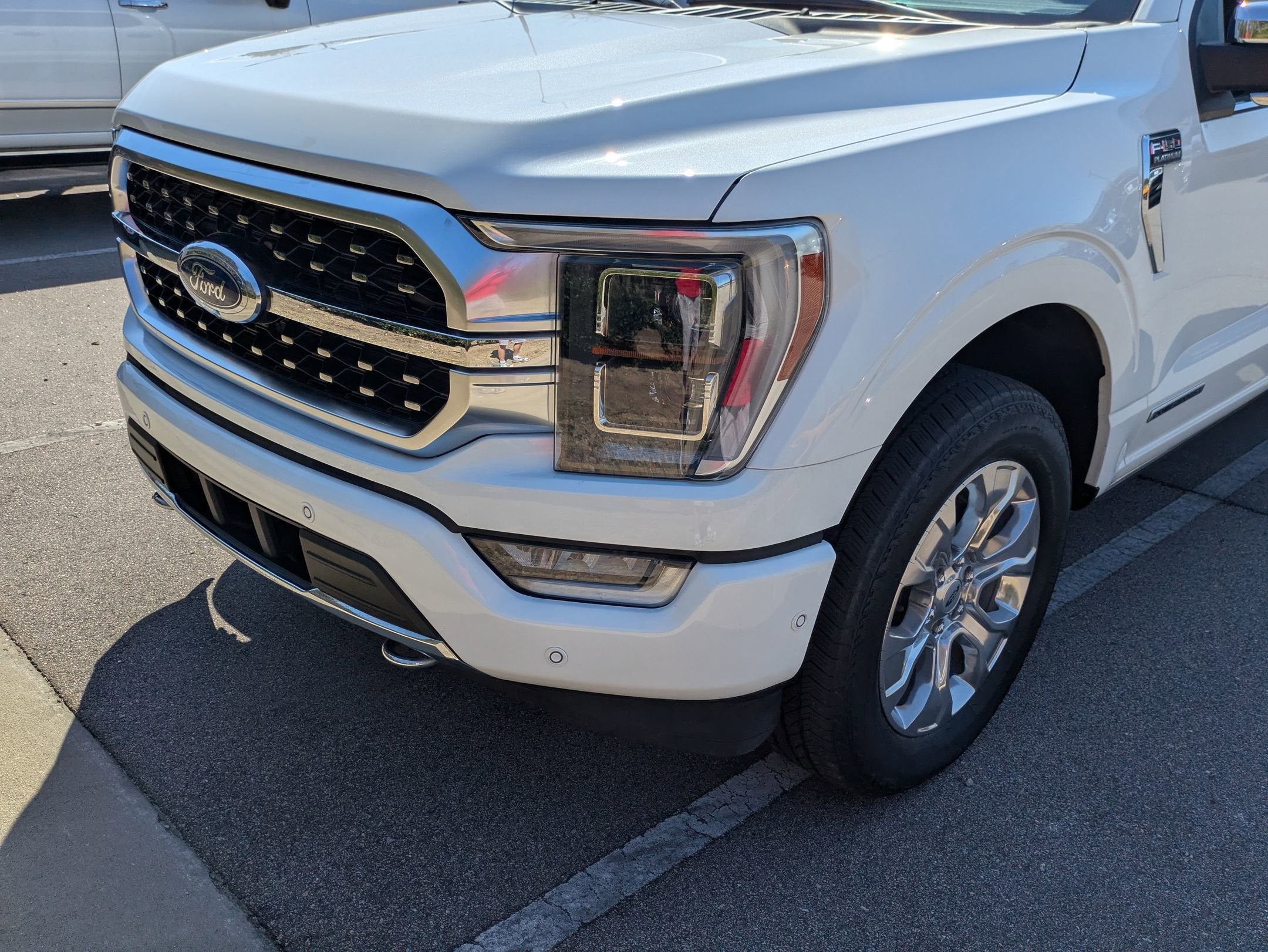 2023 Ford F-150 Platinum