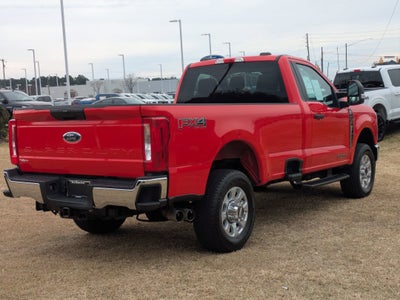 2024 Ford Super Duty F-350 SRW XLT