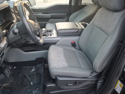 2023 Ford F-150 Lightning XLT