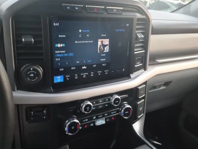 2023 Ford F-150 Lightning XLT
