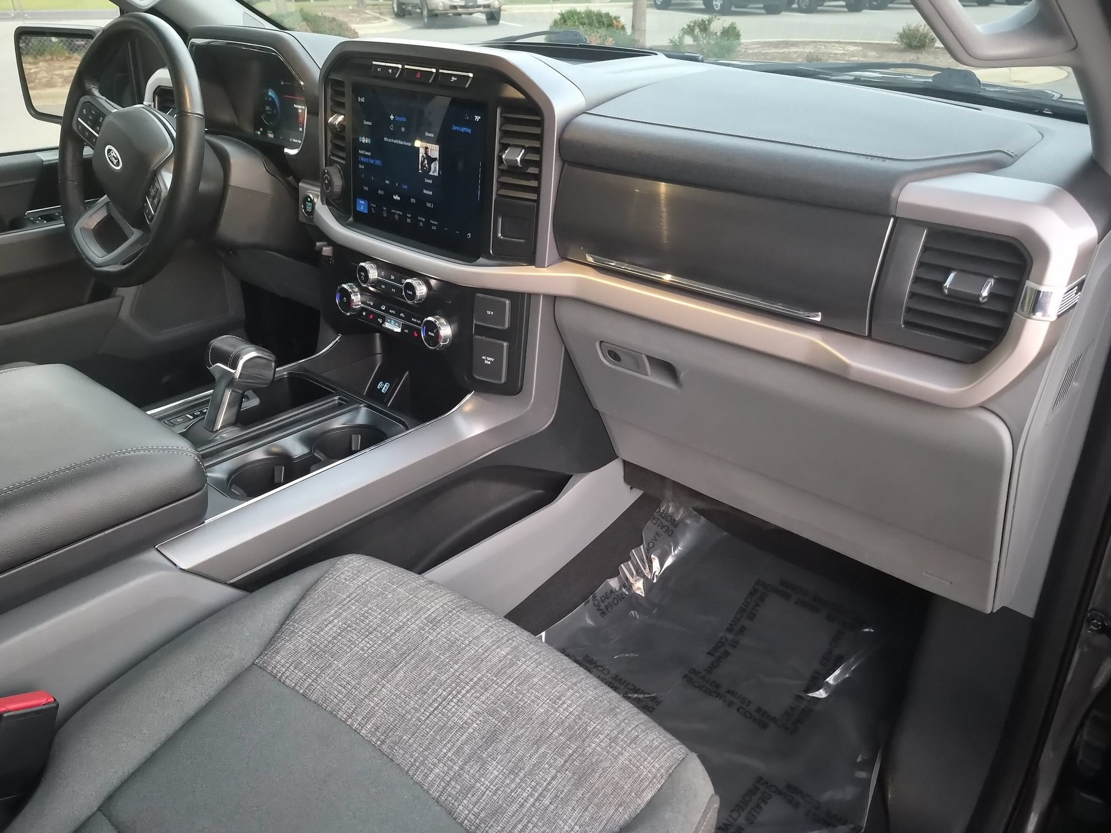 2023 Ford F-150 Lightning XLT