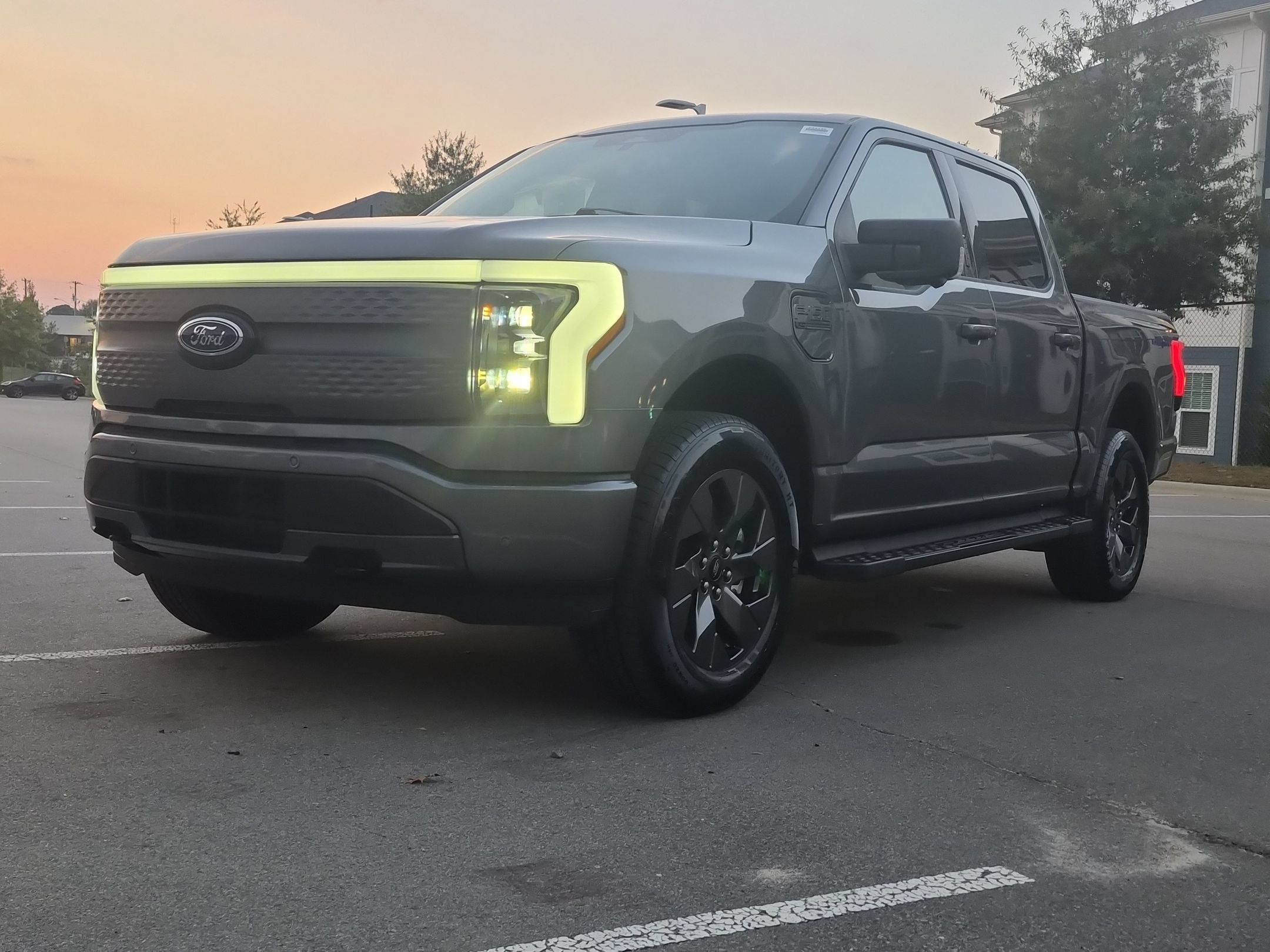 2023 Ford F-150 Lightning XLT