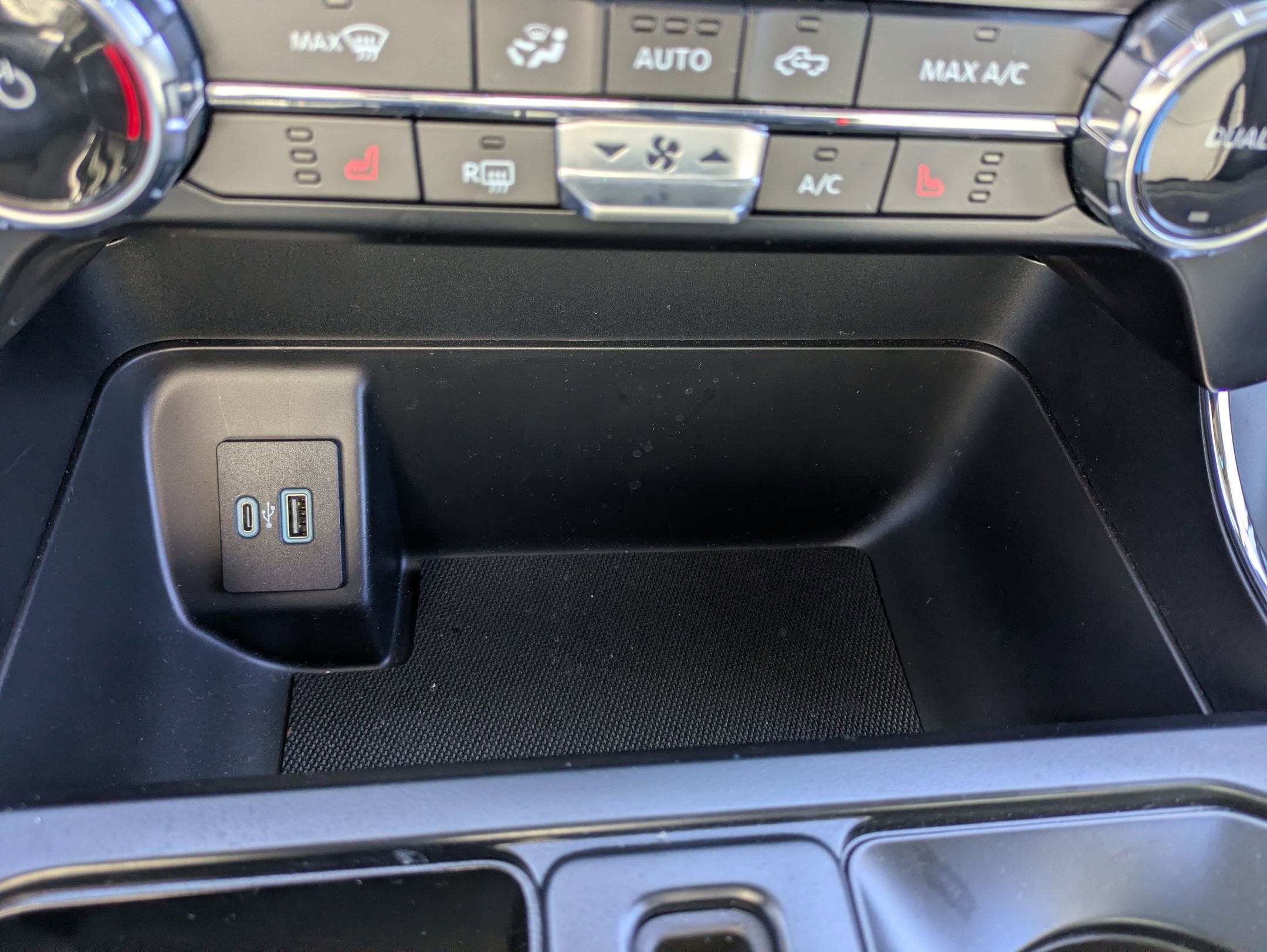 2024 Ford F-150 Lightning XLT