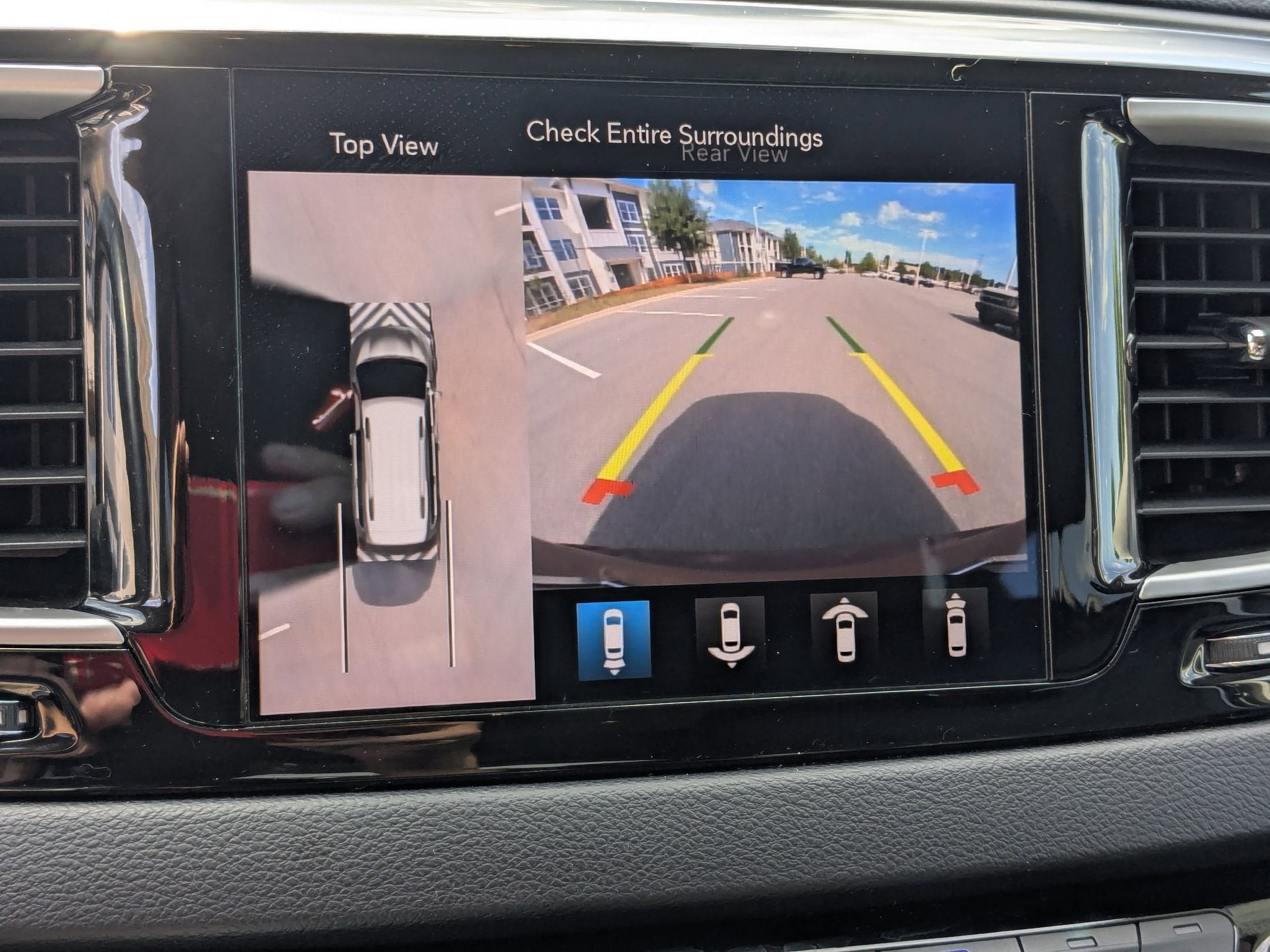 2020 Chrysler Pacifica Touring L Plus