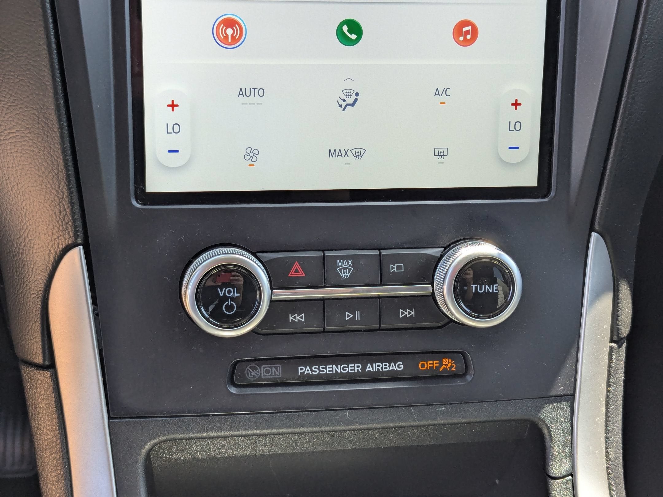 2022 Ford Edge SE
