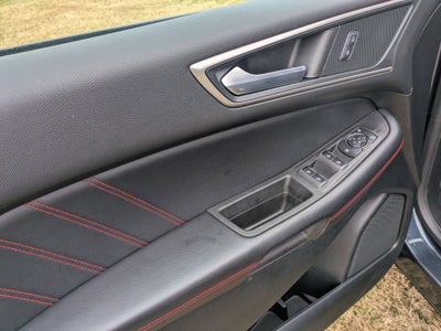 2022 Ford Edge ST Line