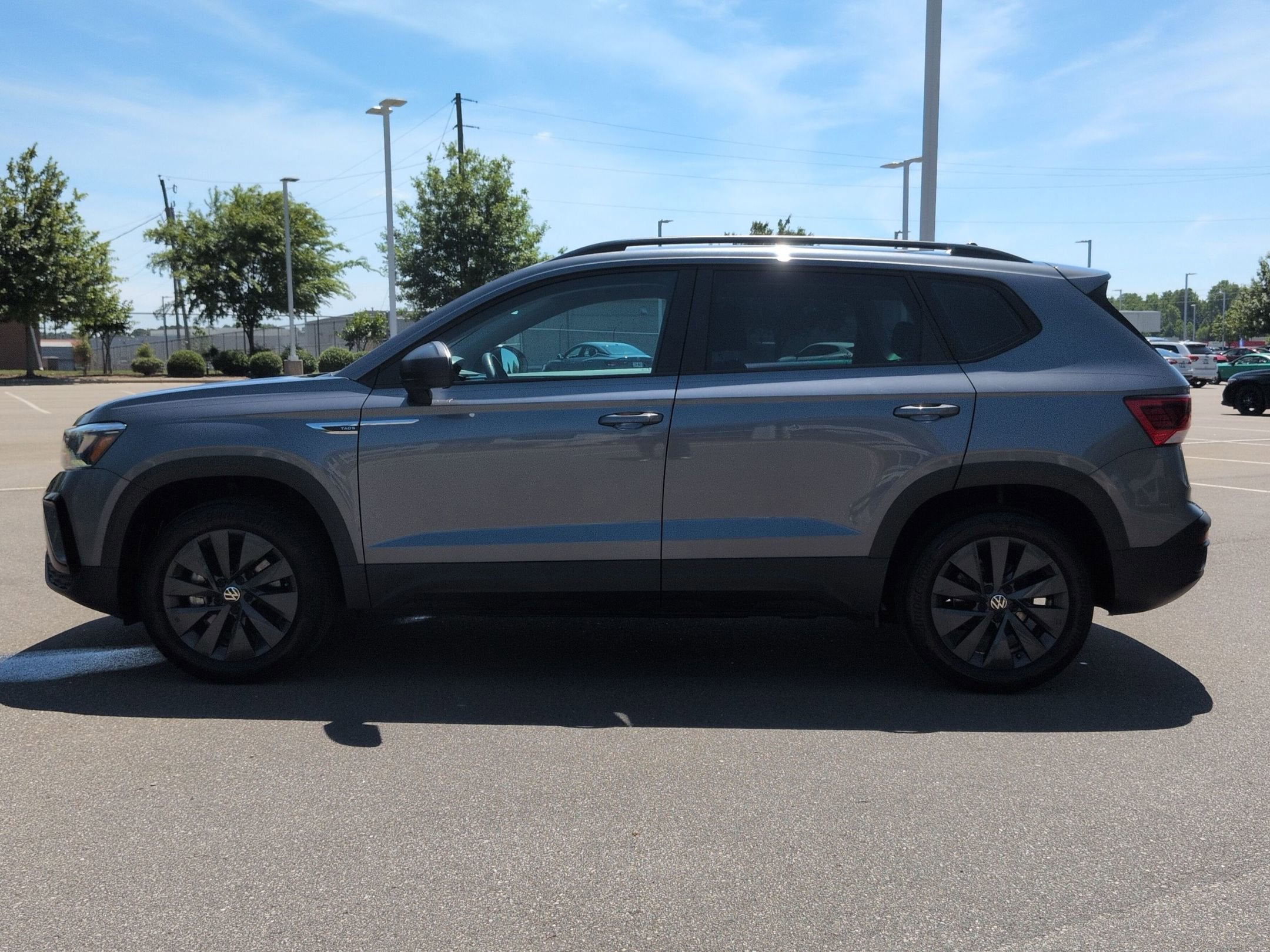 2023 Volkswagen Taos S