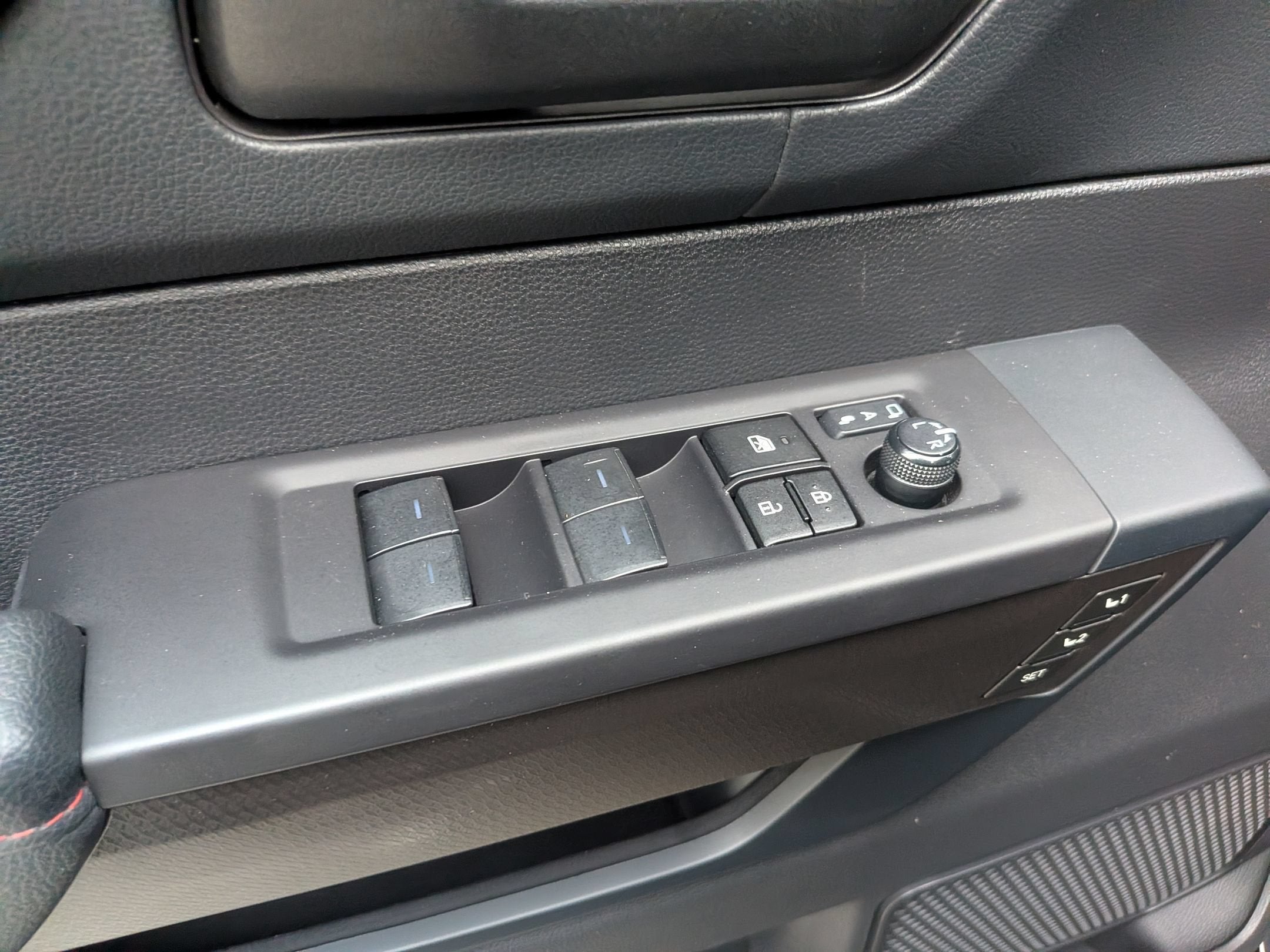 2023 Toyota Tundra 4WD TRD Pro Hybrid