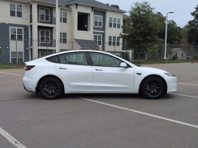 2024 Tesla Model 3 Base