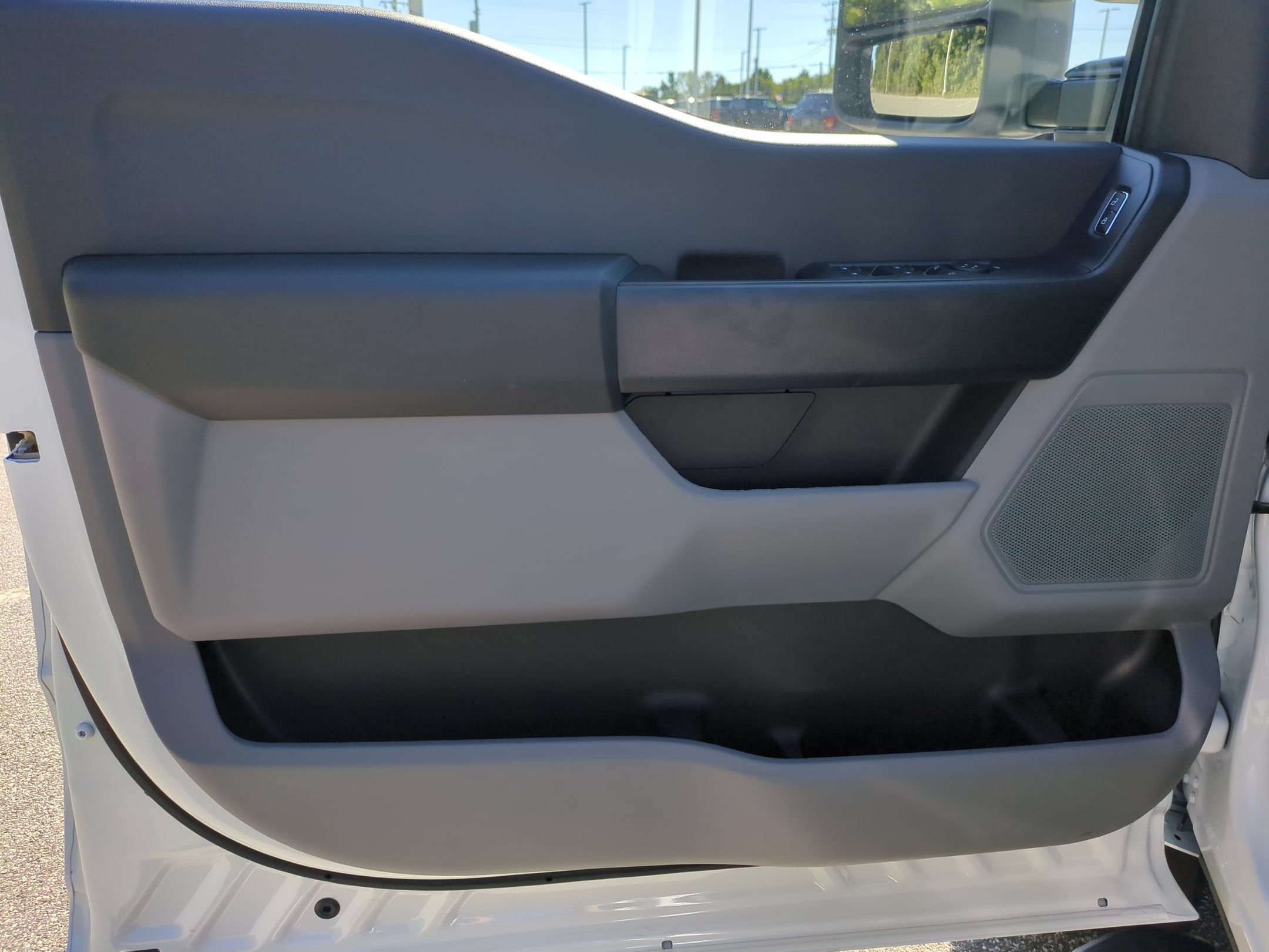 2027 Ford Super Duty F-450 DRW XL