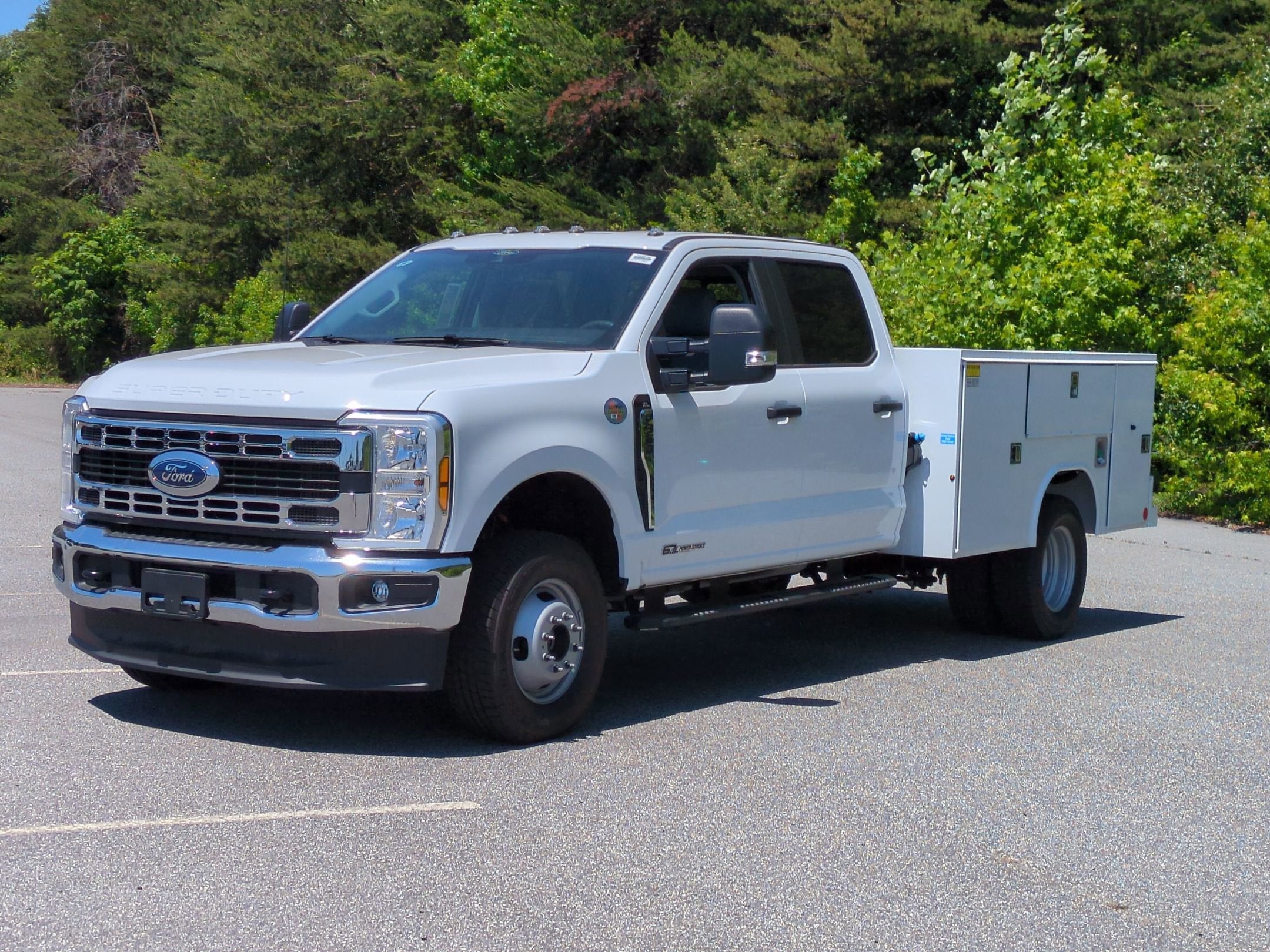 2026 Ford Super Duty F-350 DRW XL