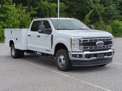 2026 Ford Super Duty F-350 DRW XL