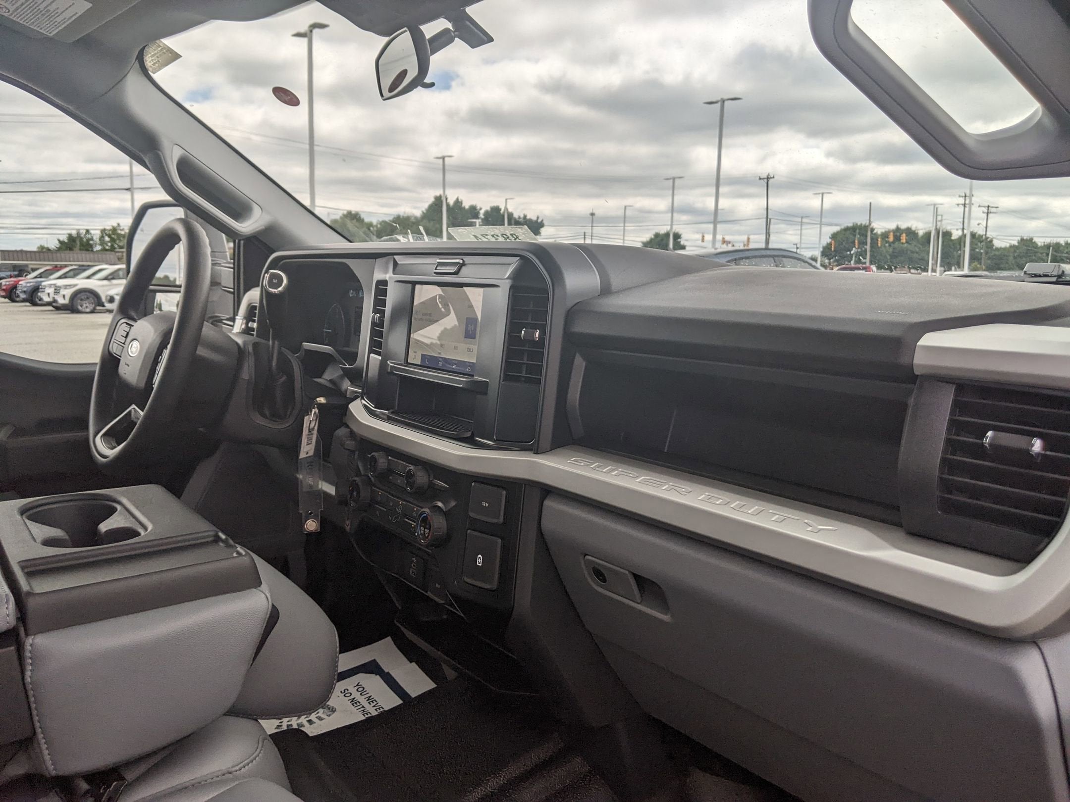 2025 Ford Super Duty F-350 DRW XL