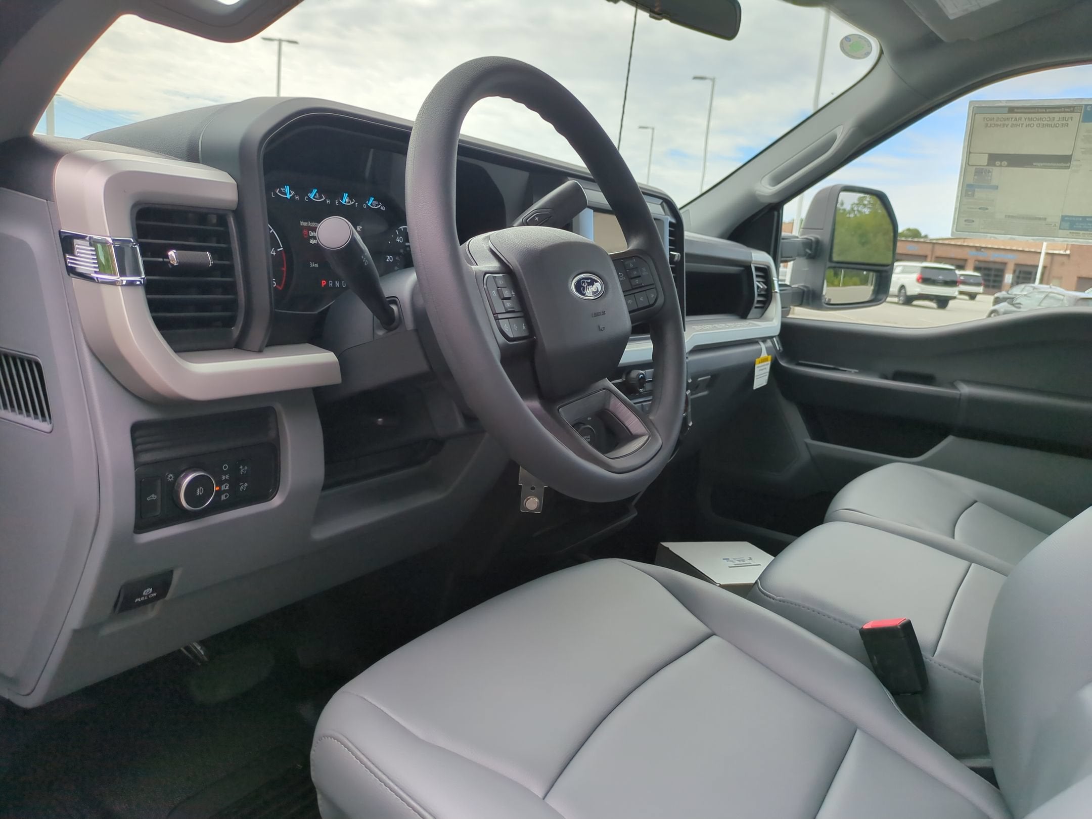 2026 Ford Super Duty F-550 DRW XL