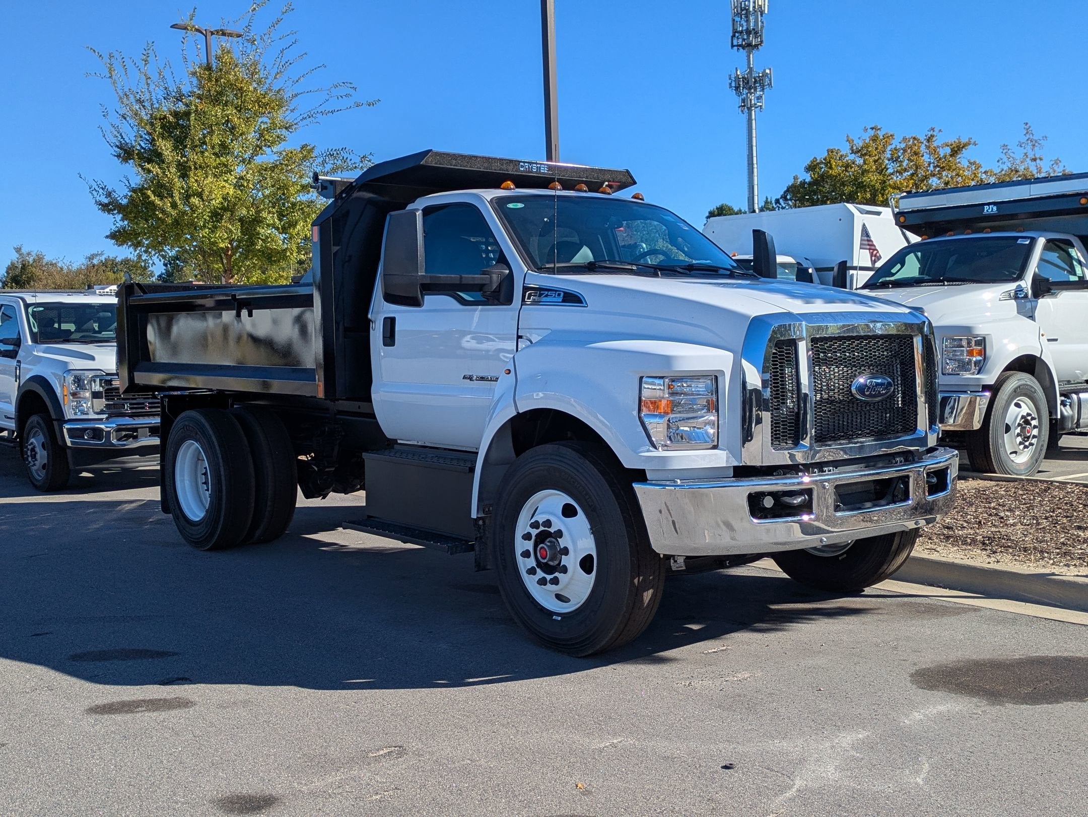 2026 Ford F-750SD XL