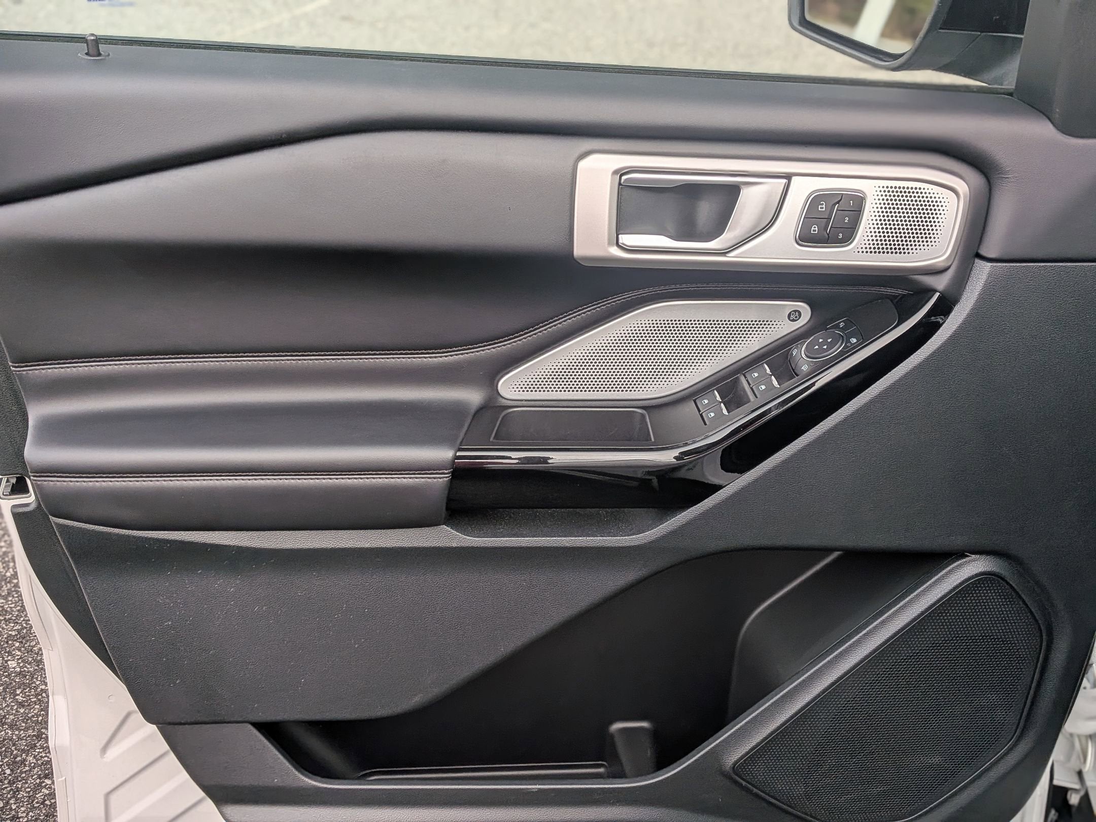 2024 Ford Explorer Platinum