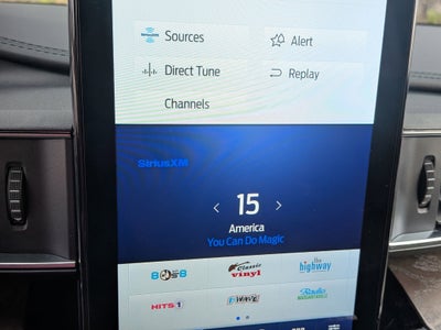 2024 Ford Explorer Platinum