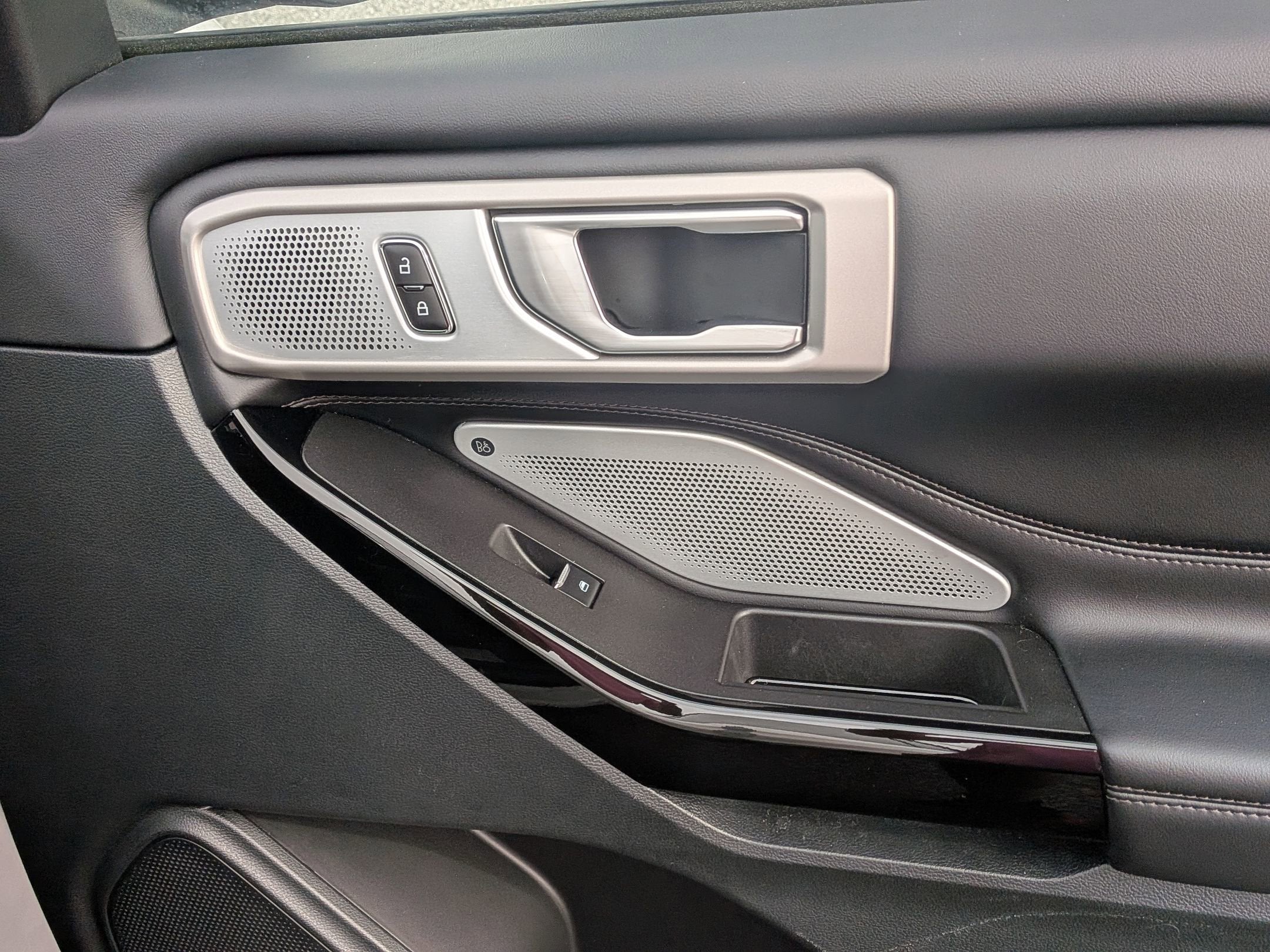 2024 Ford Explorer Platinum