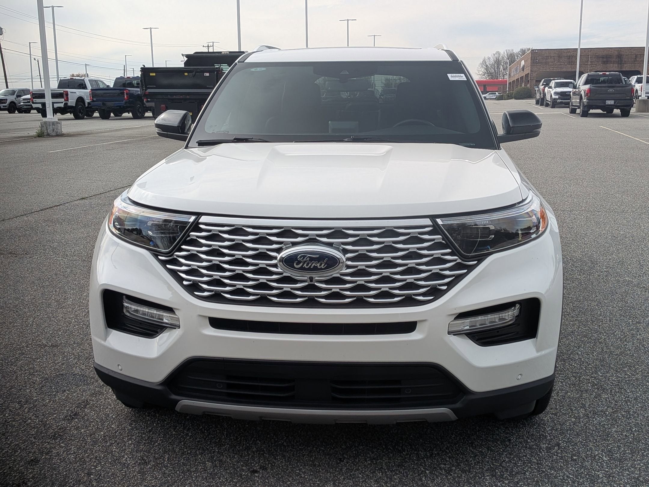 2024 Ford Explorer Platinum