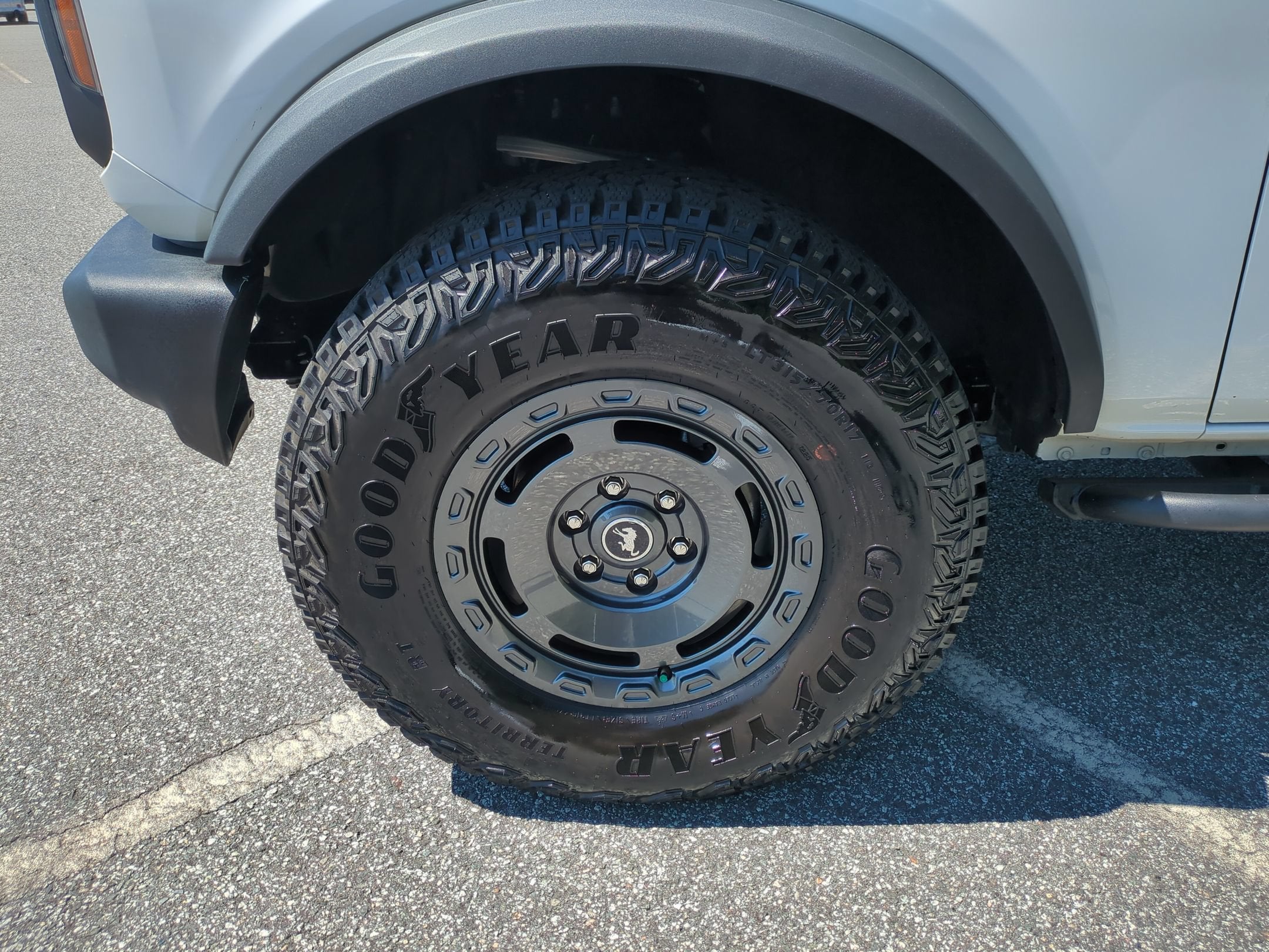 2025 Ford Bronco Base