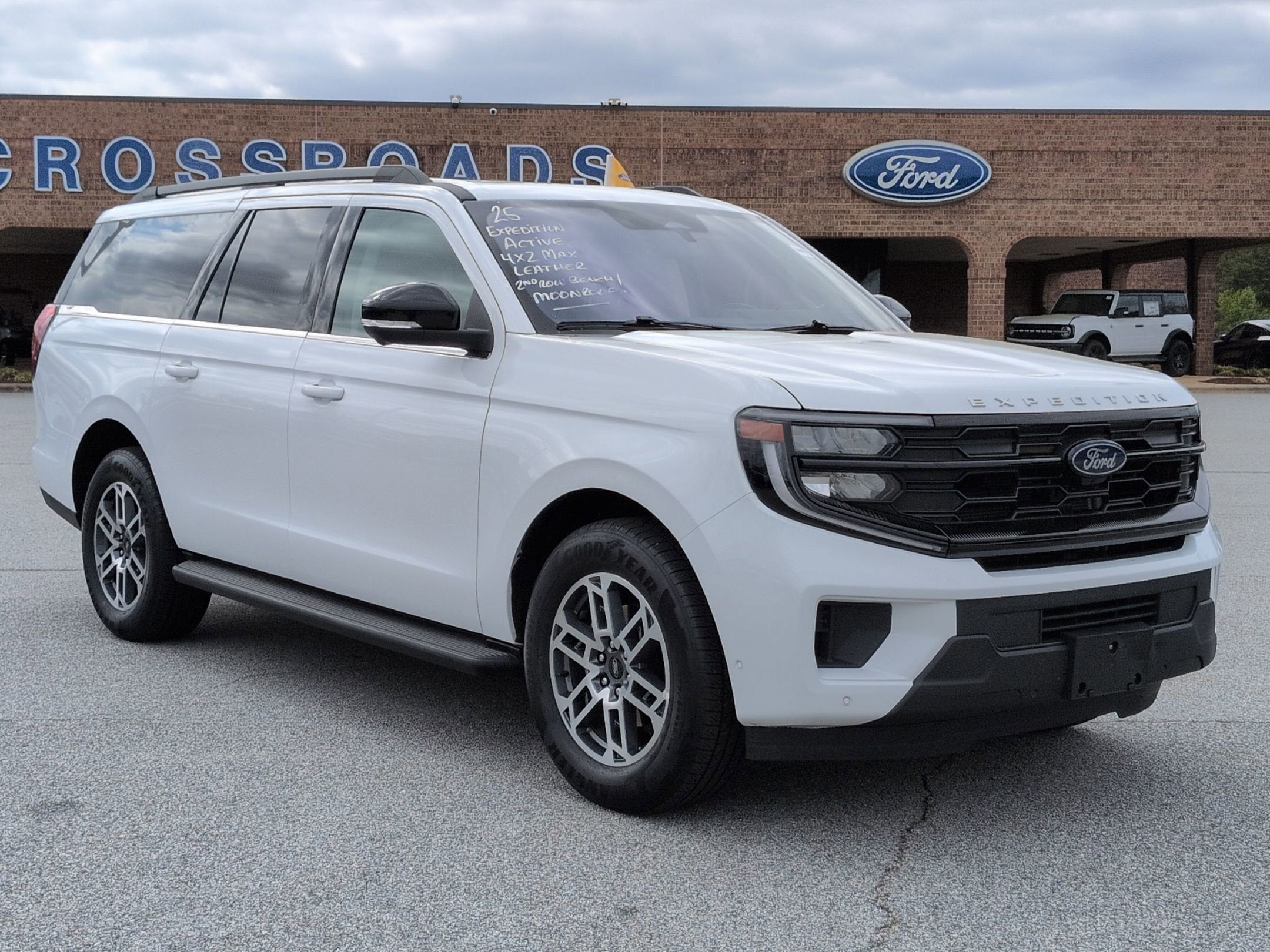 2025 Ford Expedition Max Active