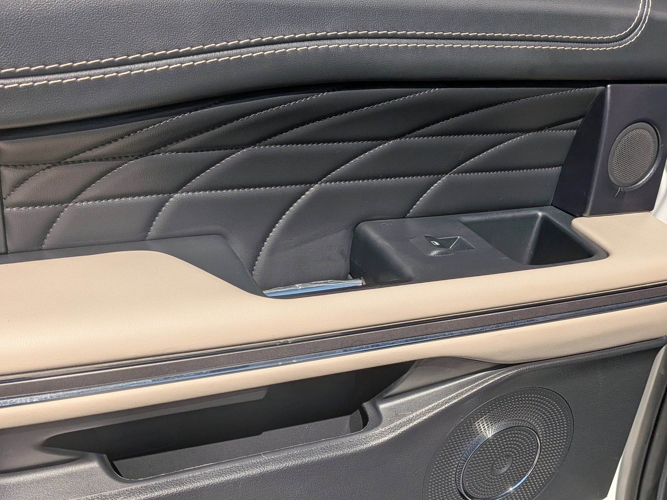 2024 Ford Expedition Max Platinum