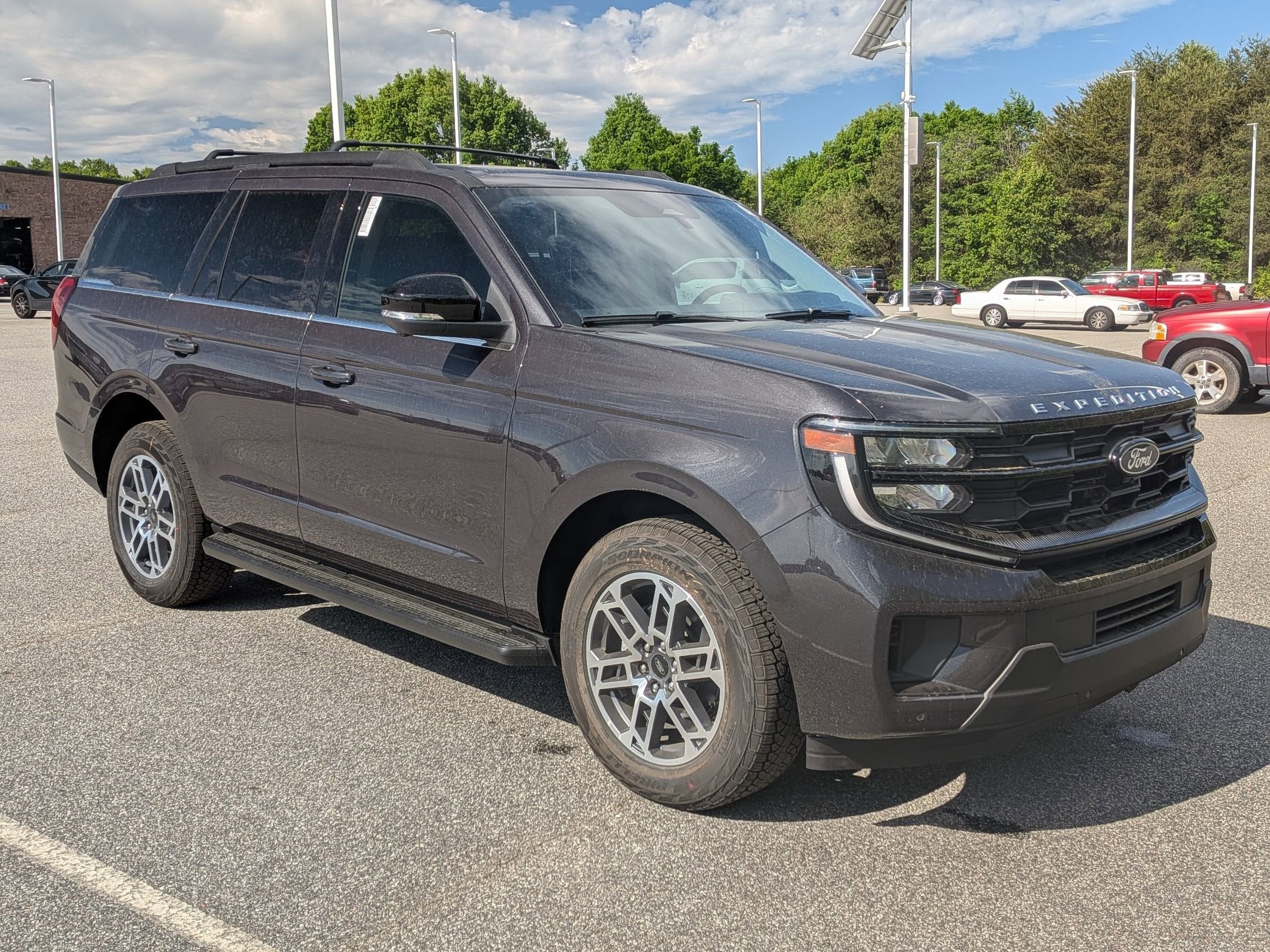 2026 Ford Expedition Active