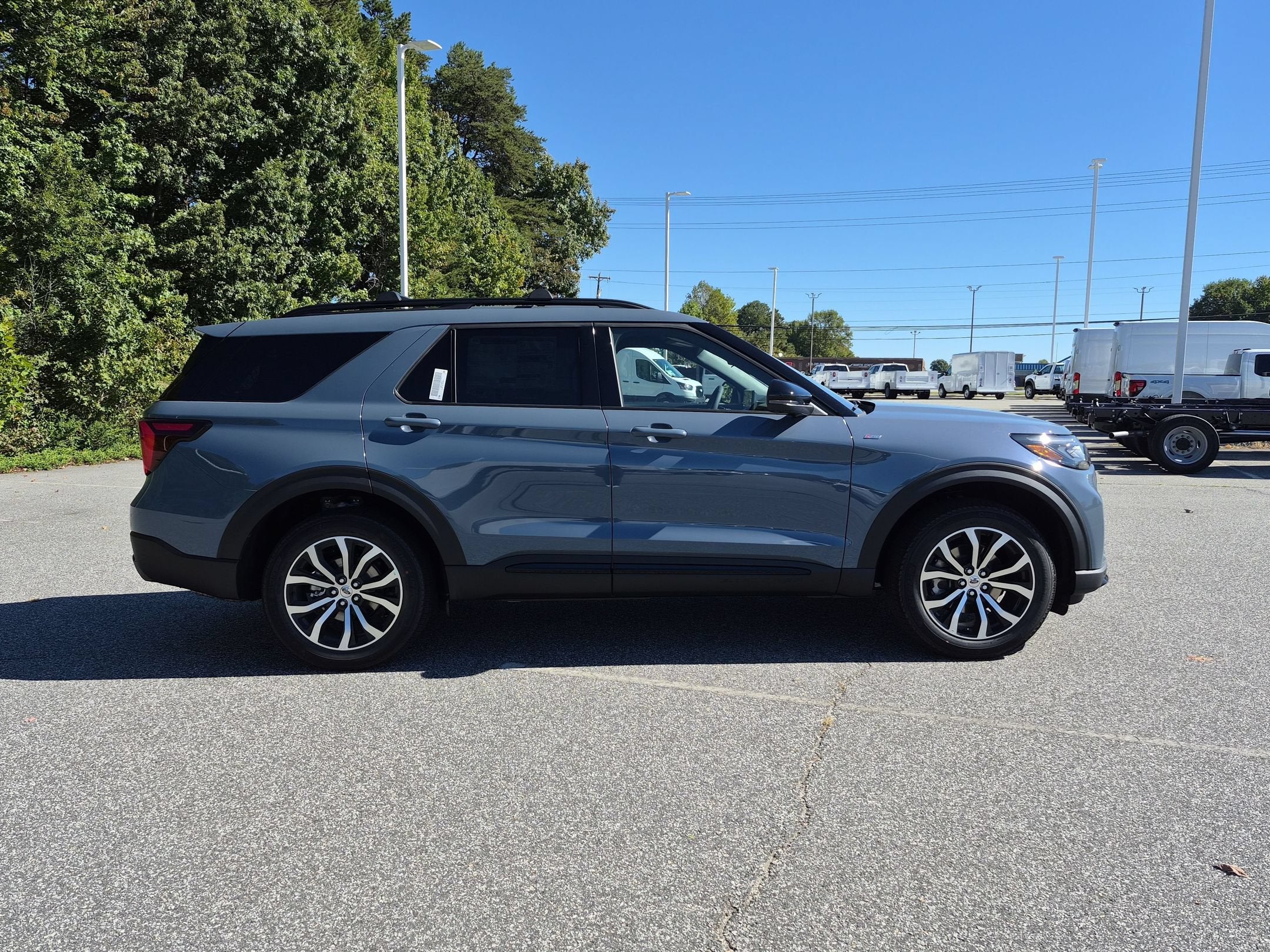 2027 Ford Explorer ST-Line