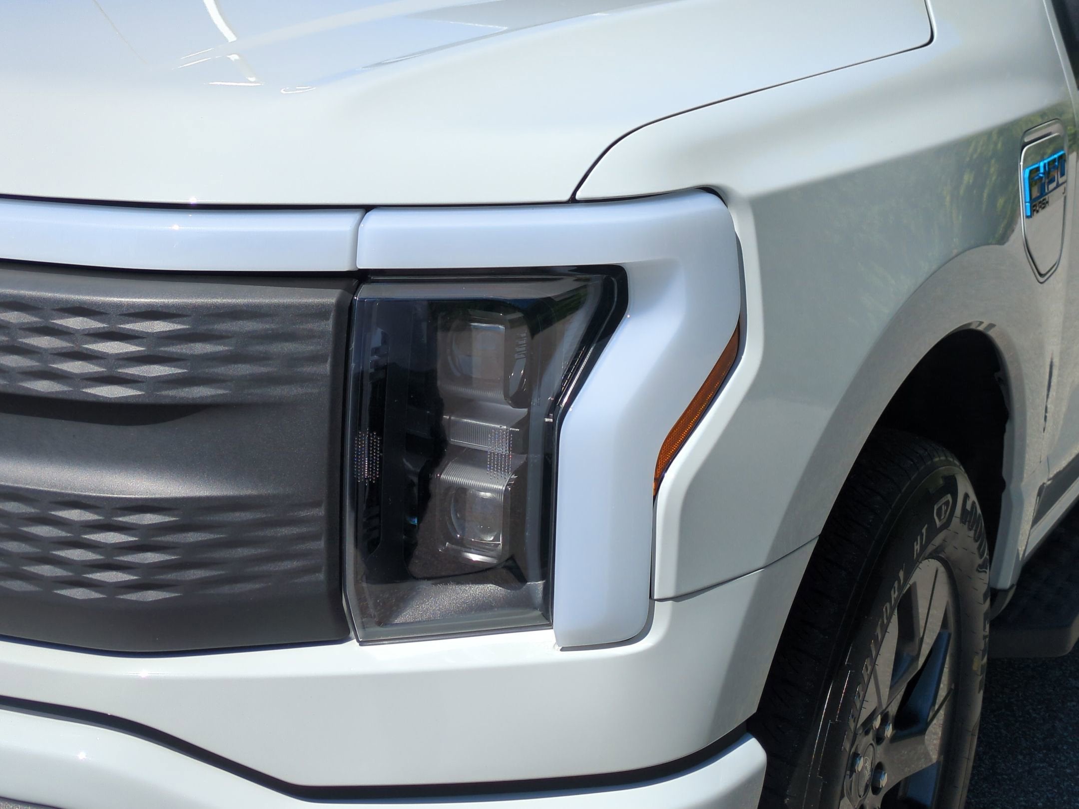 2024 Ford F-150 Lightning Flash