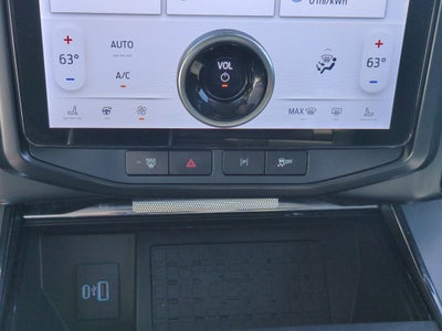 2024 Ford F-150 Lightning Flash