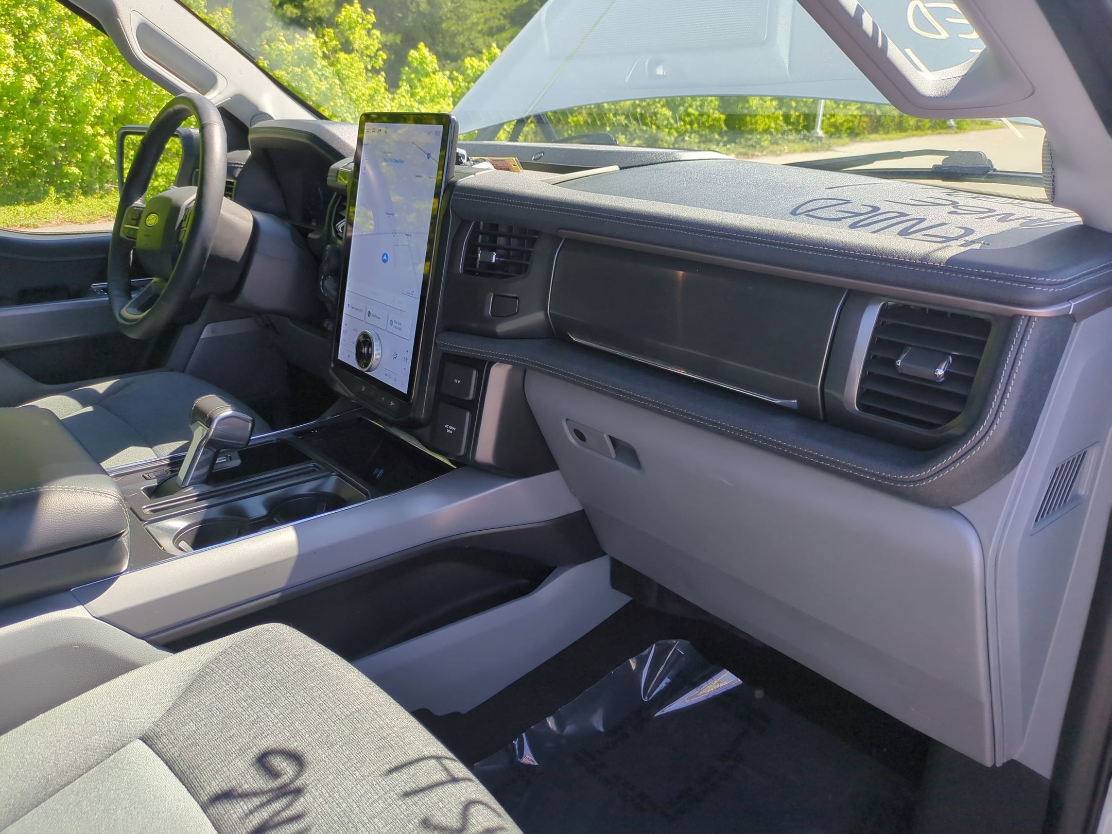 2024 Ford F-150 Lightning Flash