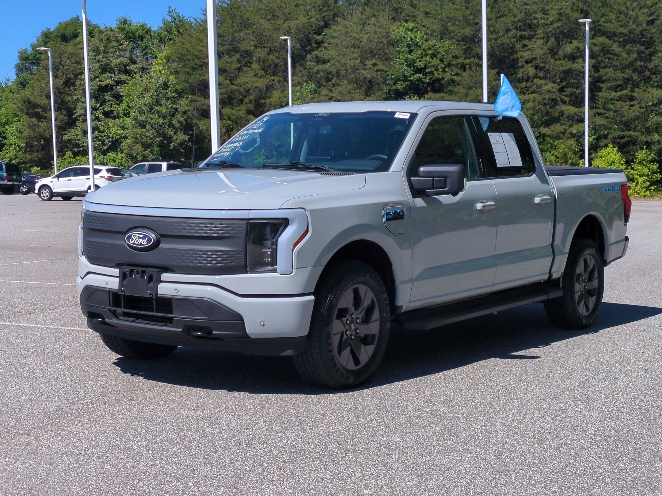 2024 Ford F-150 Lightning Flash