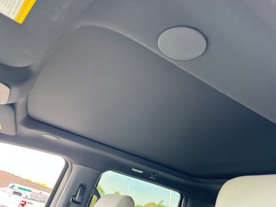 2025 Ford F-150 Lightning Platinum