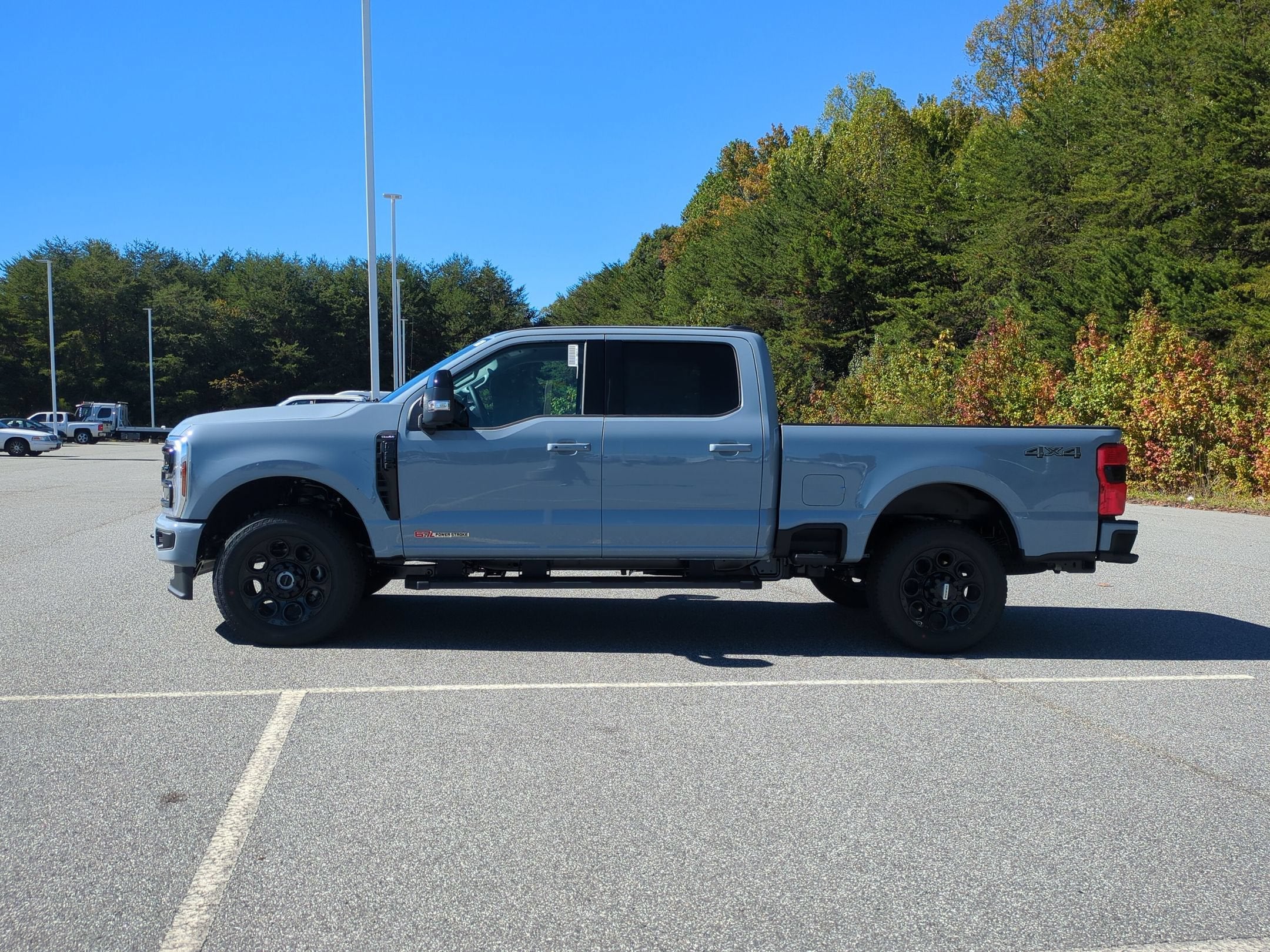 2027 Ford Super Duty F-250 SRW LARIAT