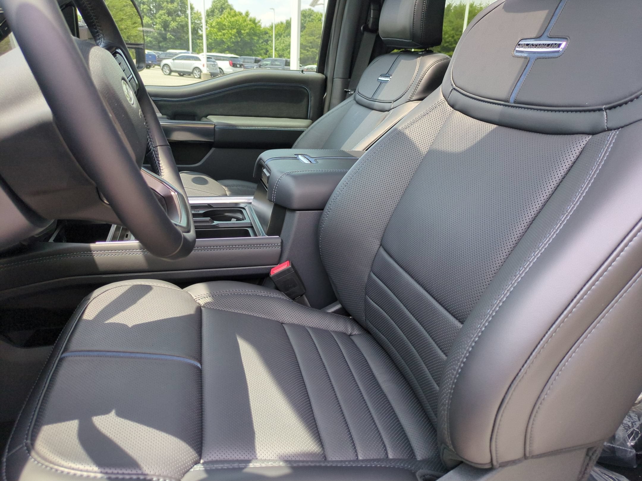 2026 Ford Super Duty F-250 SRW Platinum Tremor