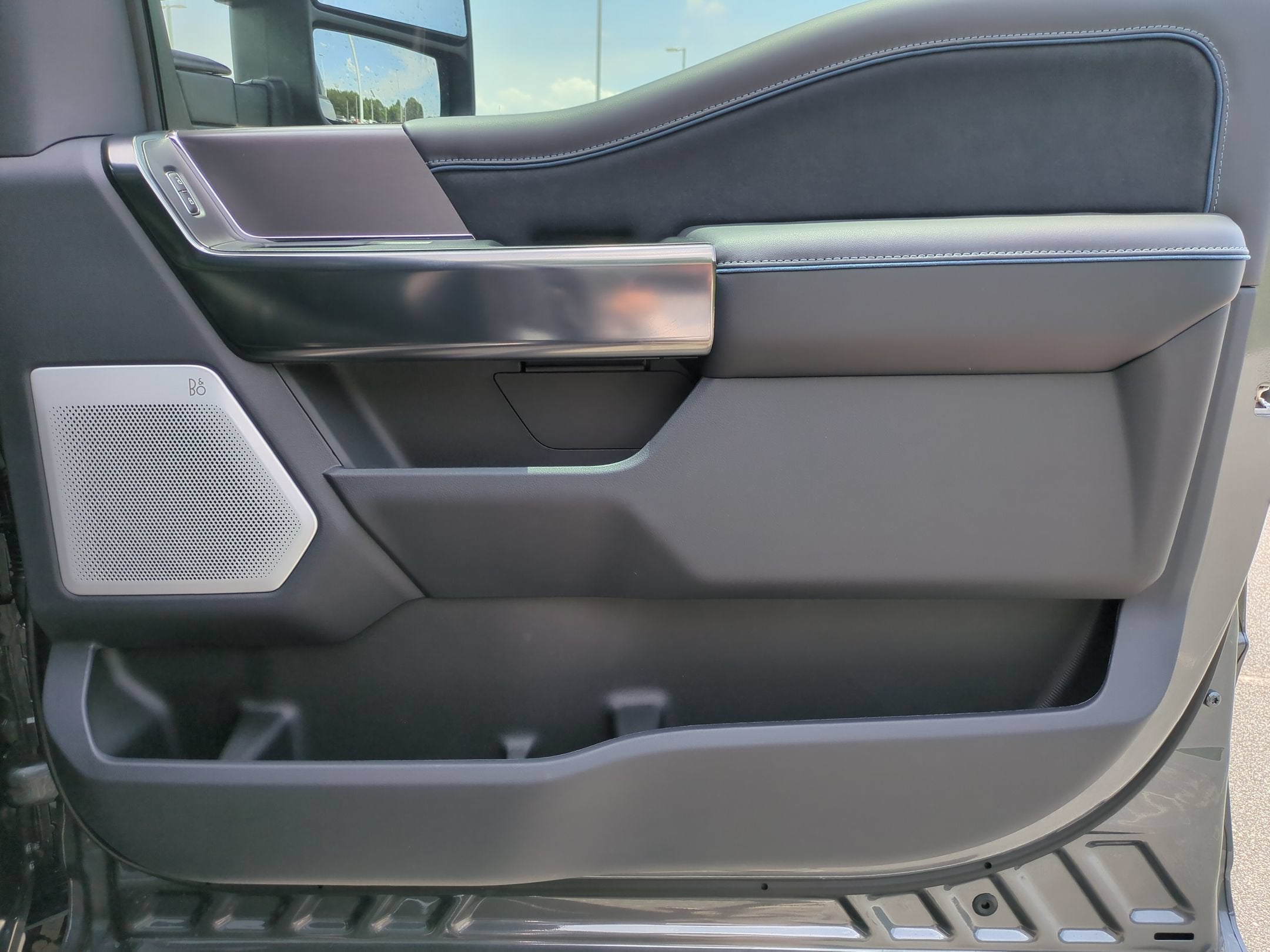 2026 Ford Super Duty F-250 SRW Platinum Tremor