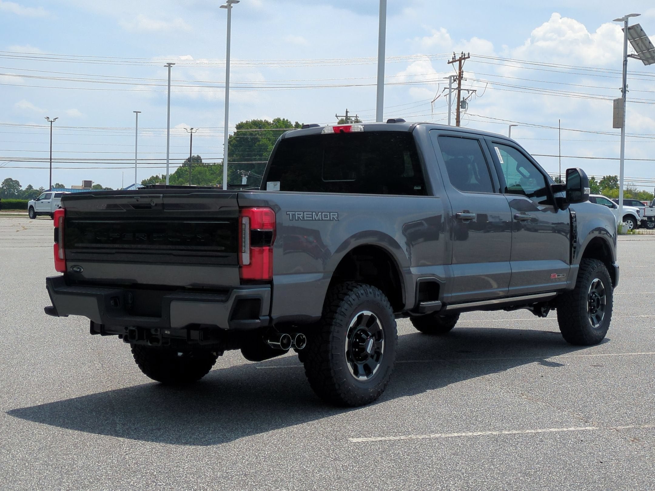 2026 Ford Super Duty F-250 SRW Platinum Tremor