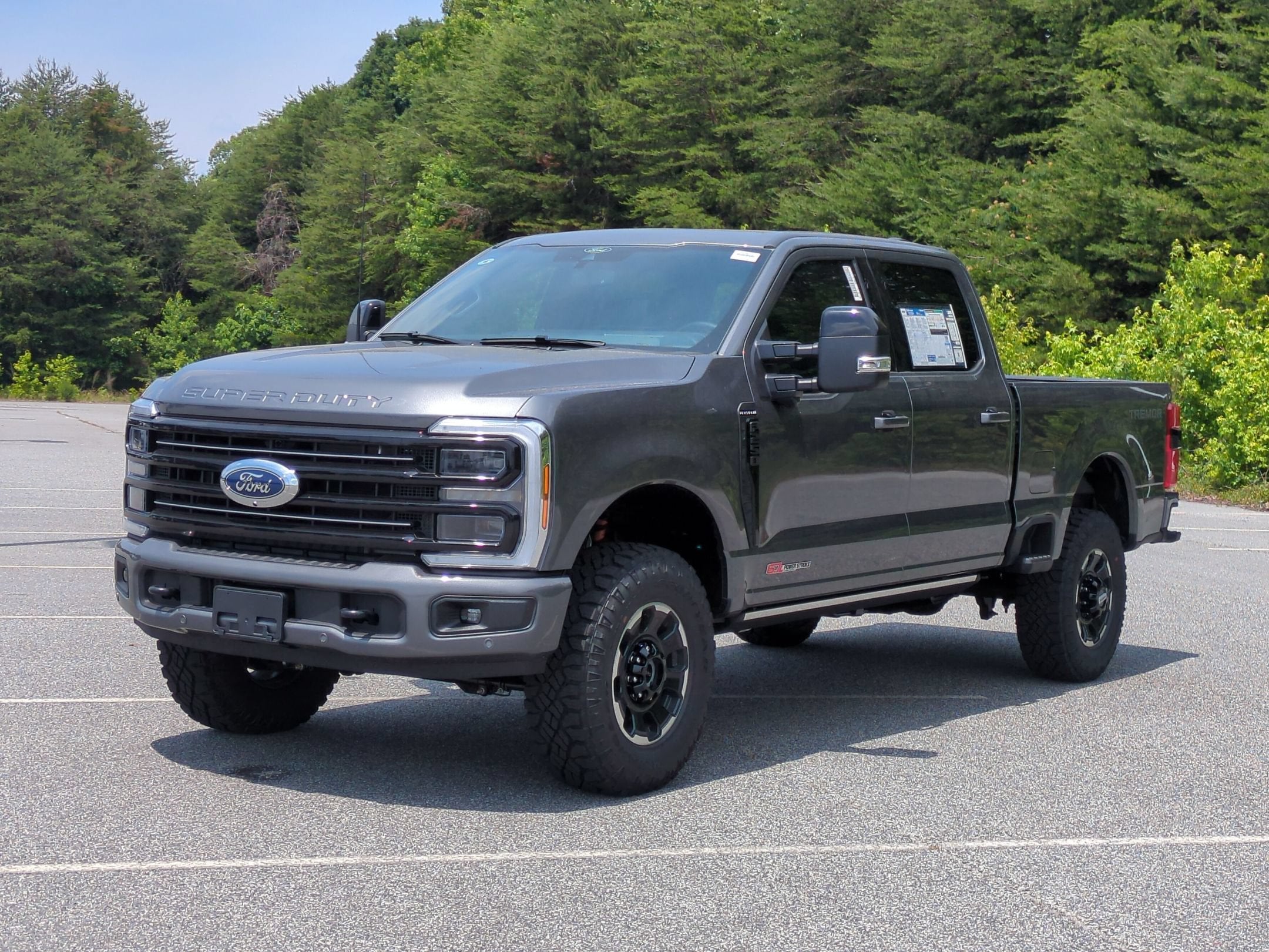 2026 Ford Super Duty F-250 SRW Platinum Tremor