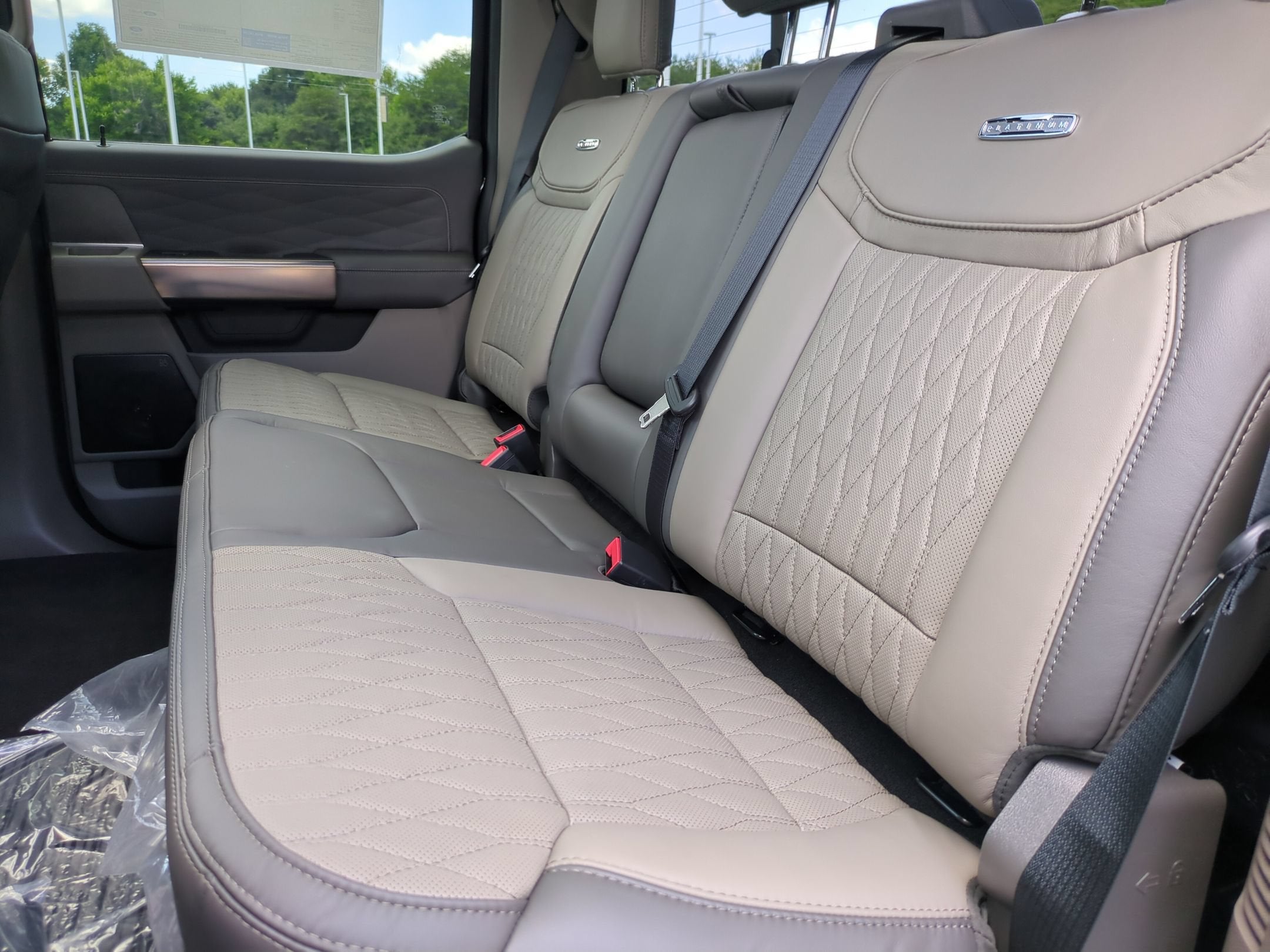 2026 Ford Super Duty F-250 SRW Platinum Plus