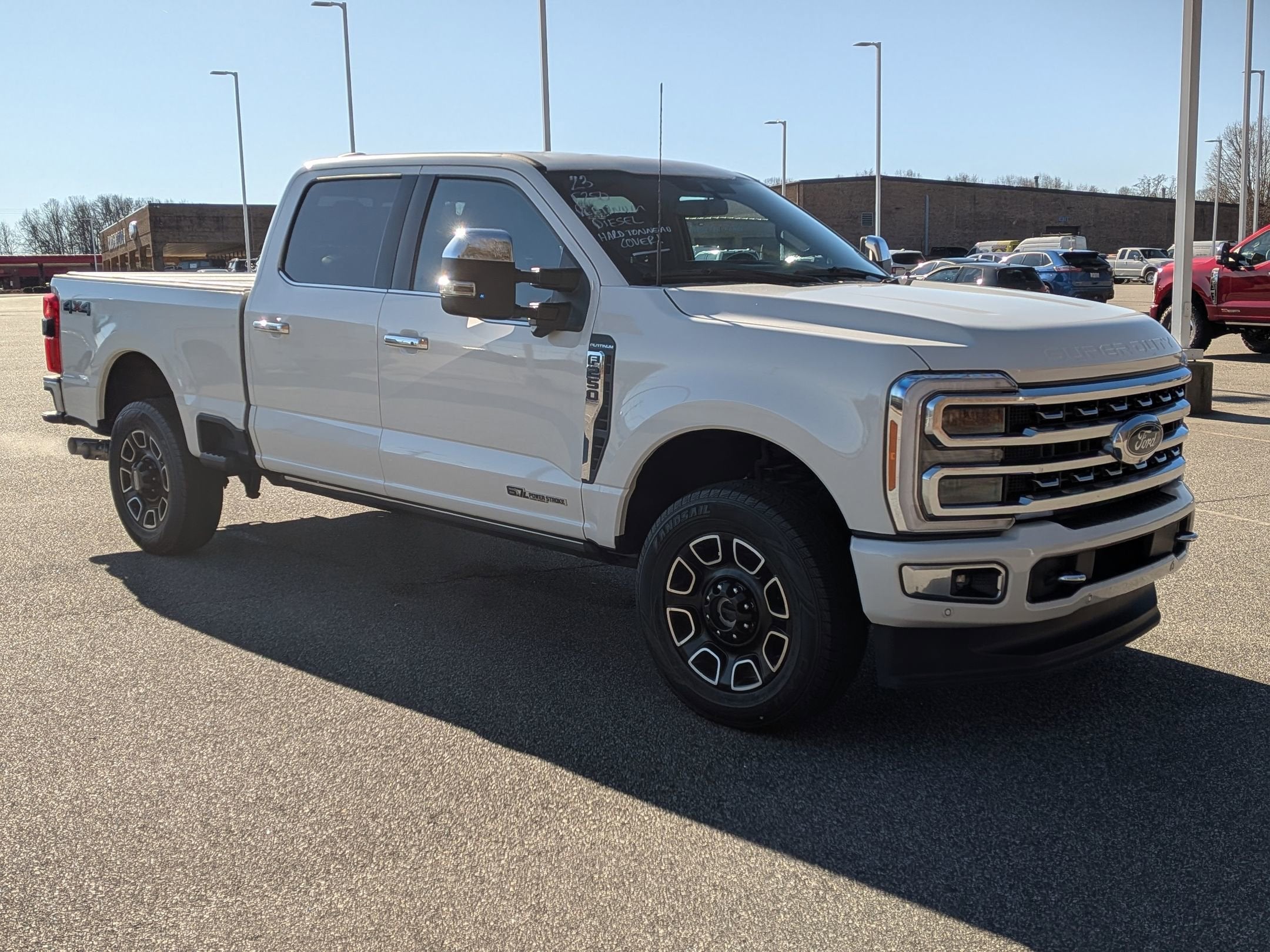 2023 Ford Super Duty F-250 SRW Platinum