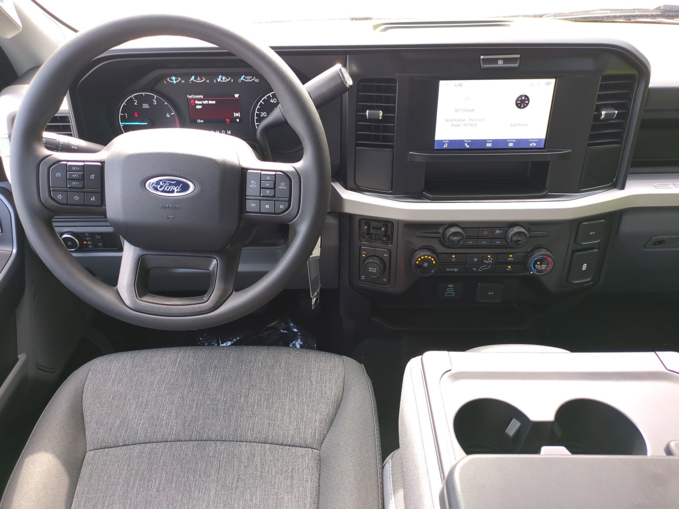 2026 Ford Super Duty F-350 SRW XL